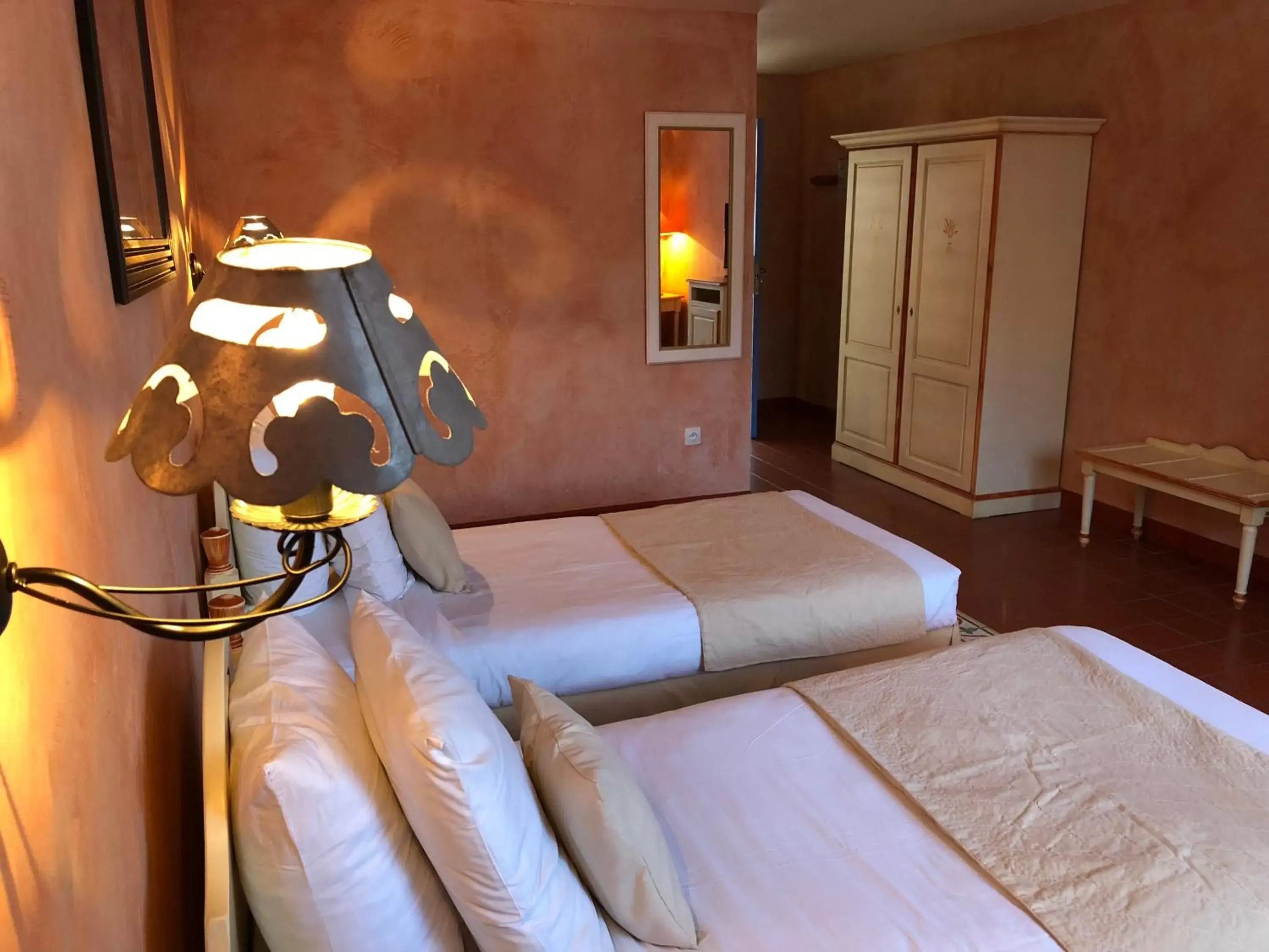 Bed in Hotel Le Cilaos