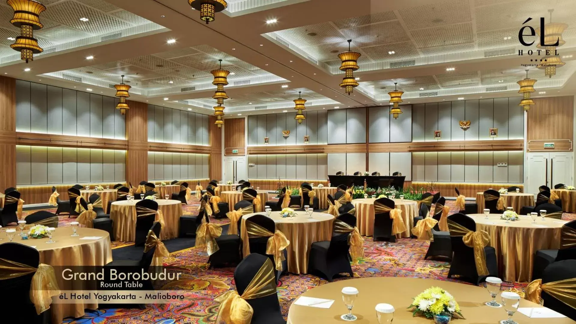 Meeting/conference room, Restaurant/Places to Eat in eL Hotel Yogyakarta Malioboro