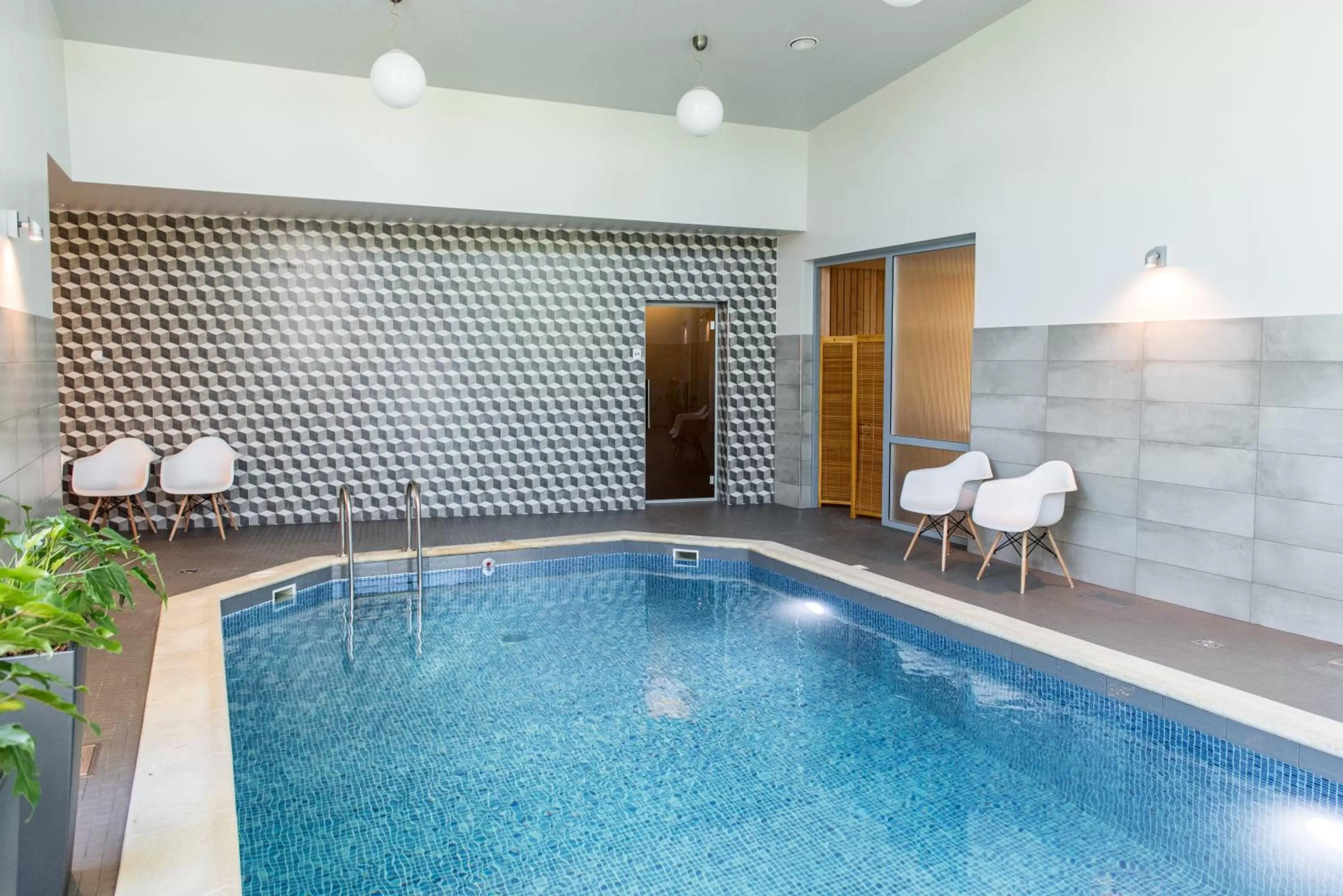 Swimming pool in Hotel Sigulda