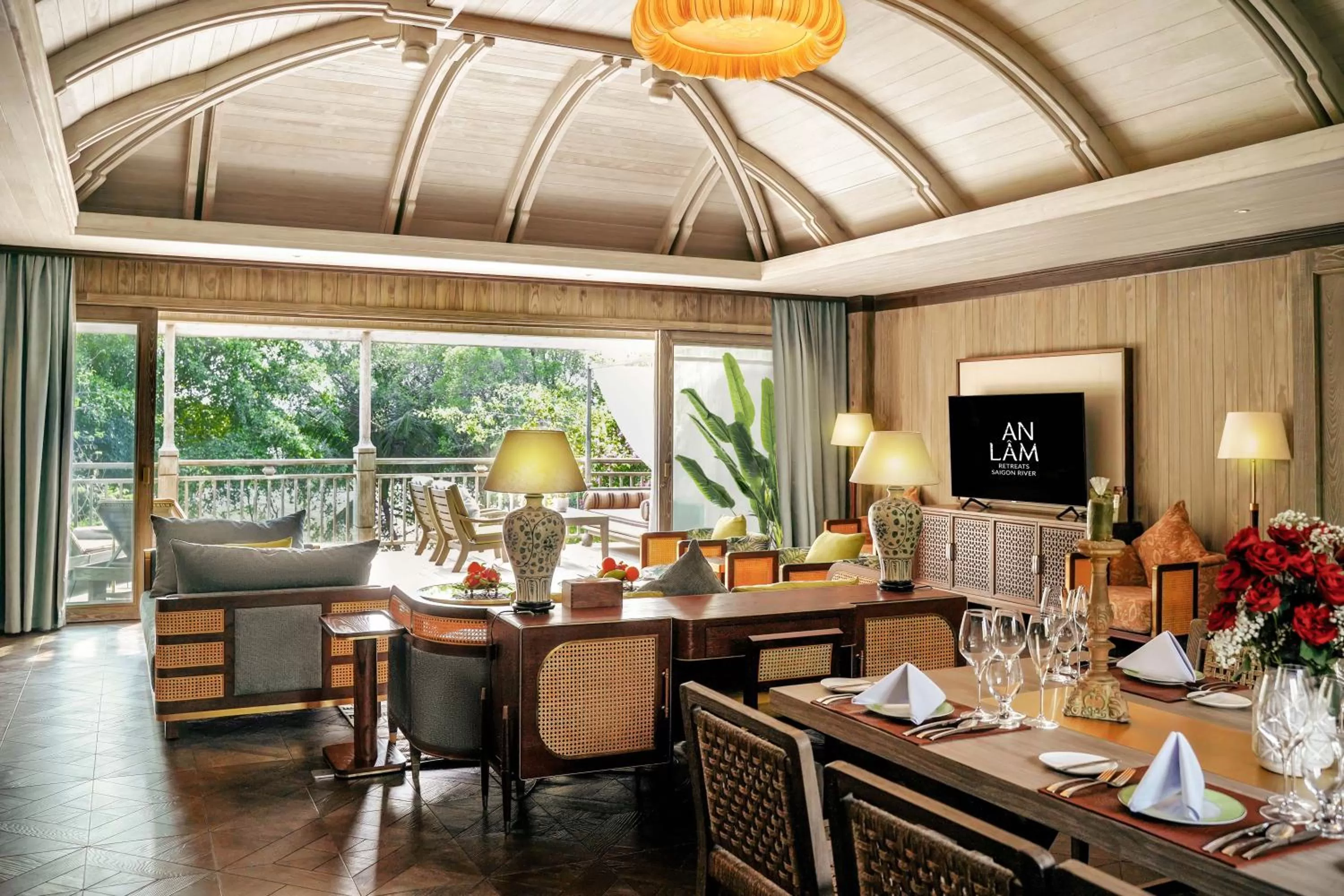 Living room in An Lam Retreats Saigon River