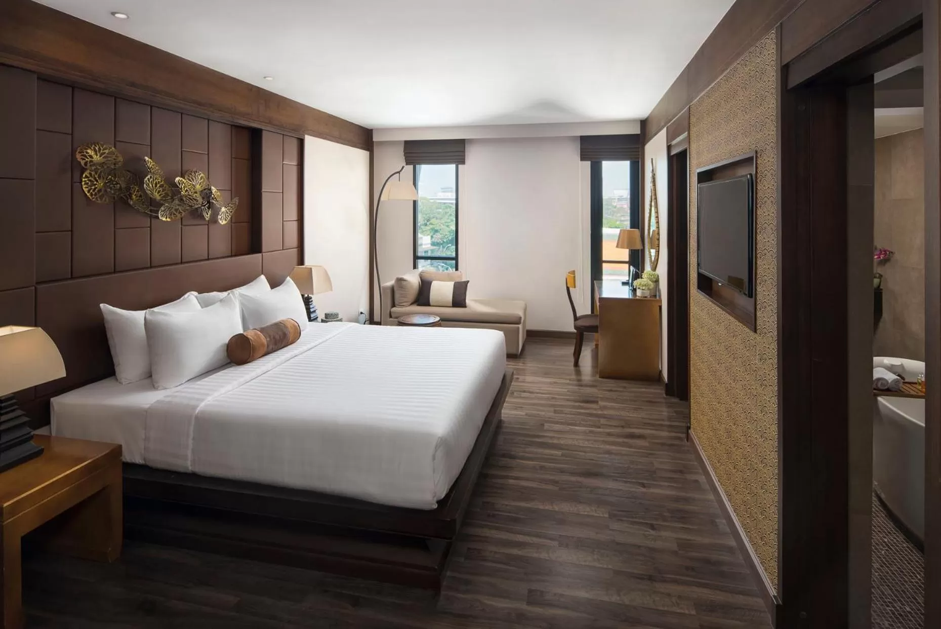 Photo of the whole room, Bed in Casa Nithra Bangkok