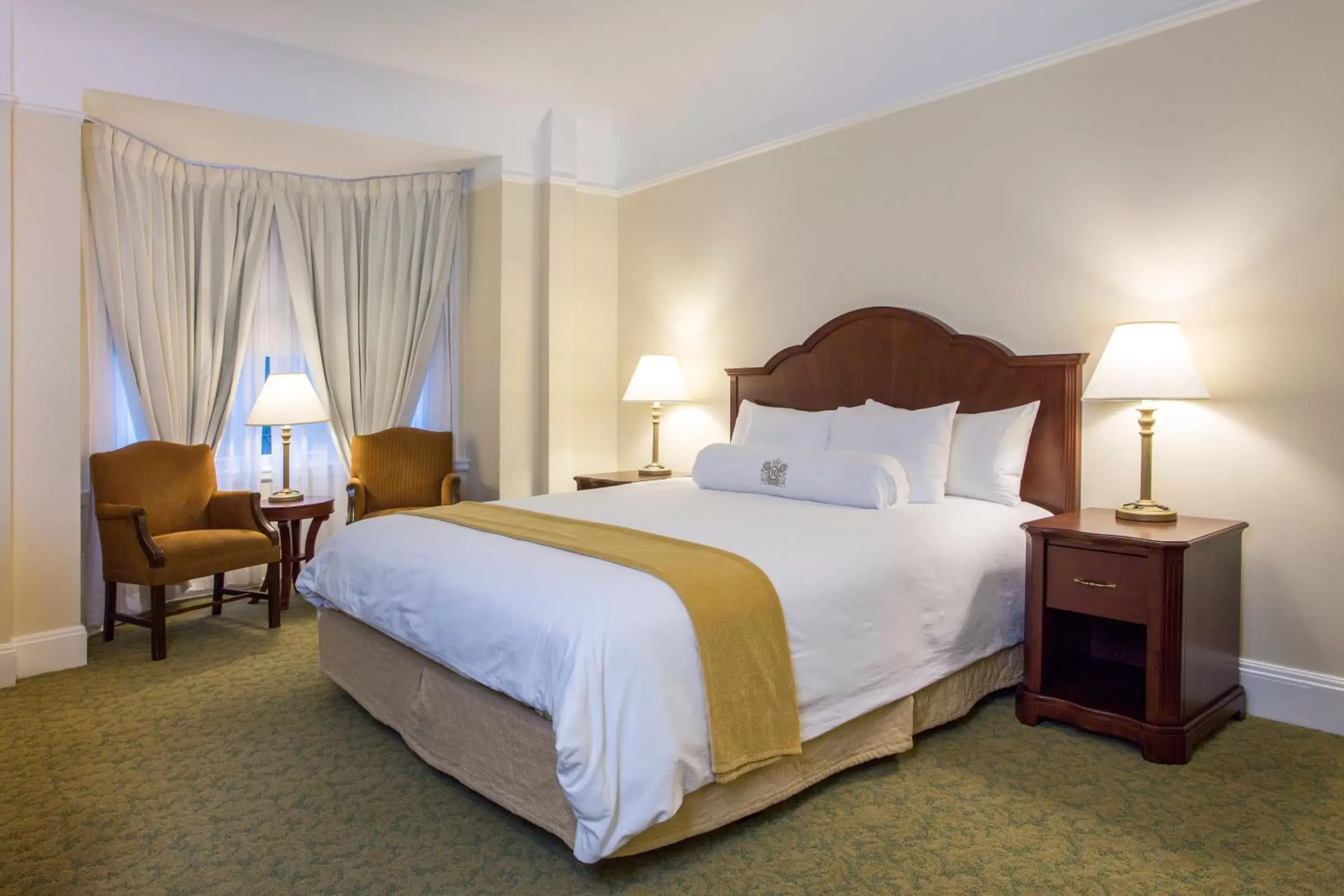 Bed in Beresford Arms Bed in Beresford Arms