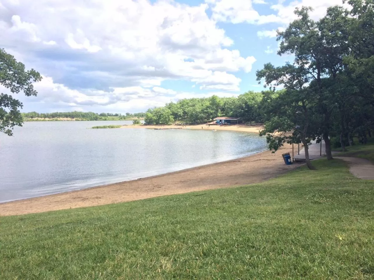 Beach in Best Western Plus Morden