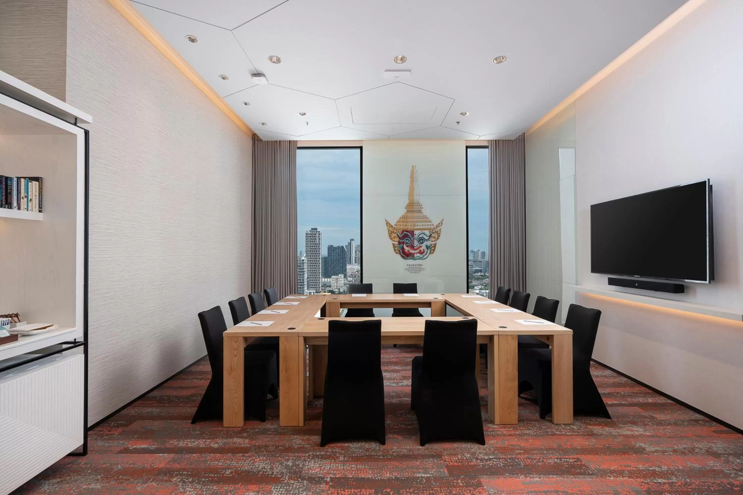 Meeting/conference room in INNSiDE by Meliá Bangkok Sukhumvit