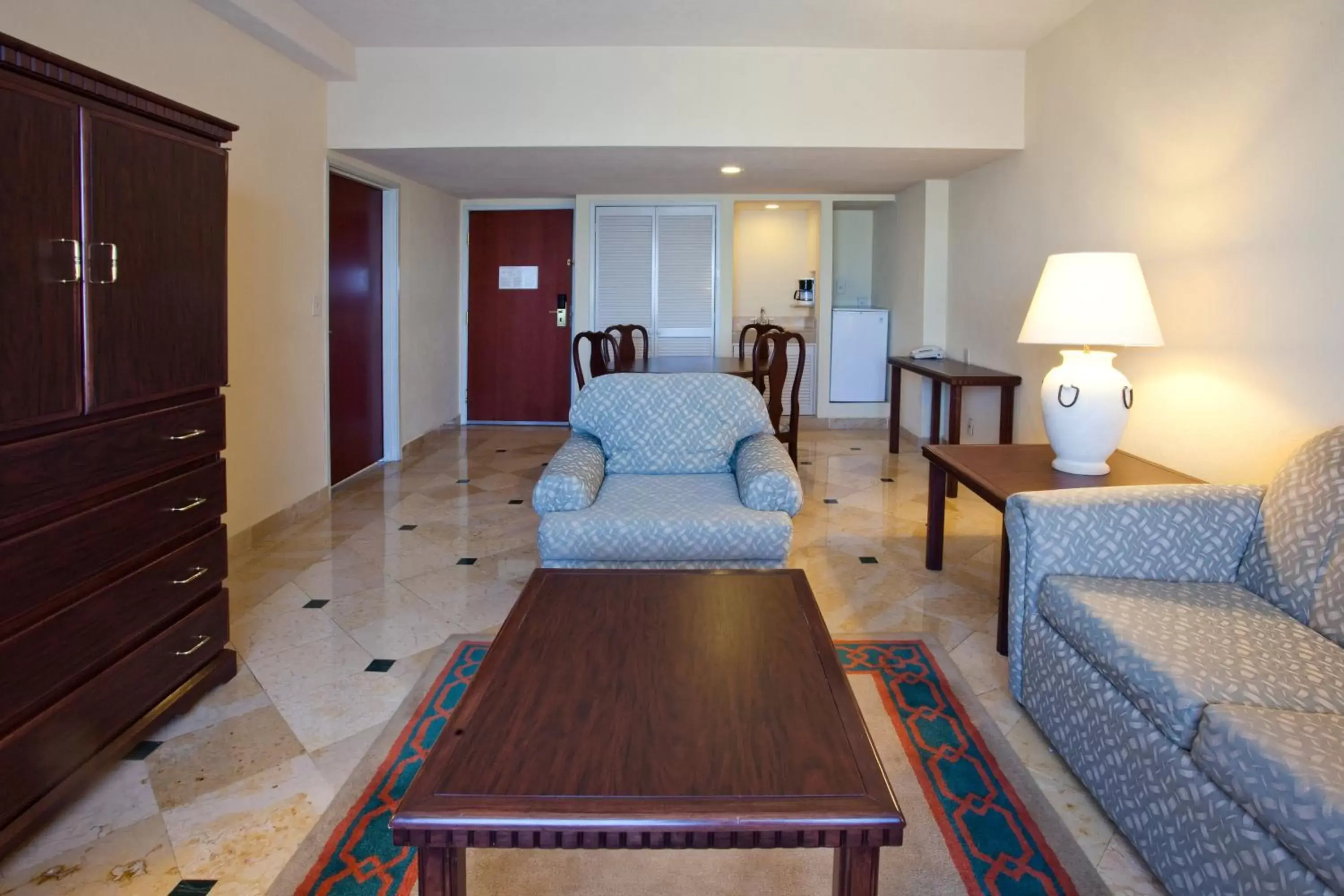 Bedroom, Seating Area in Holiday Inn Puebla La Noria, an IHG Hotel