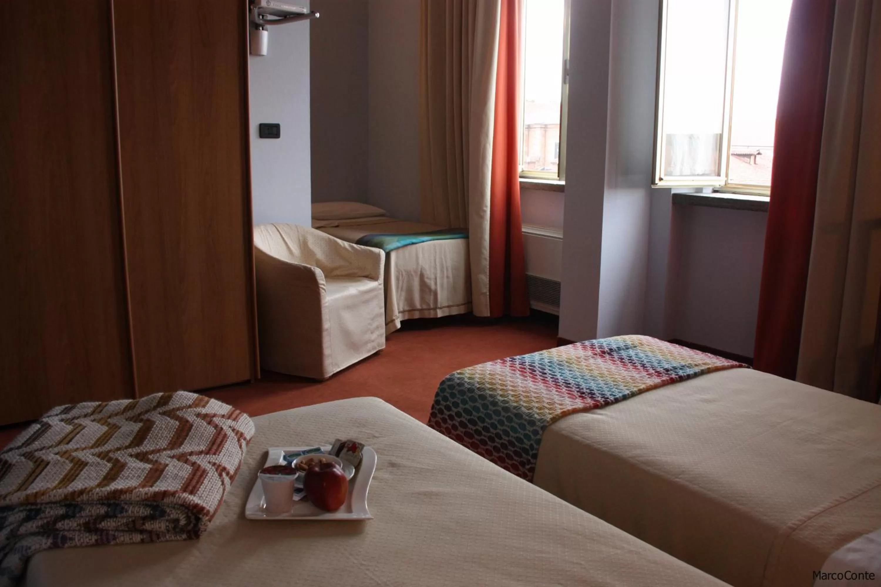 Bedroom, Bed in Hotel Lux