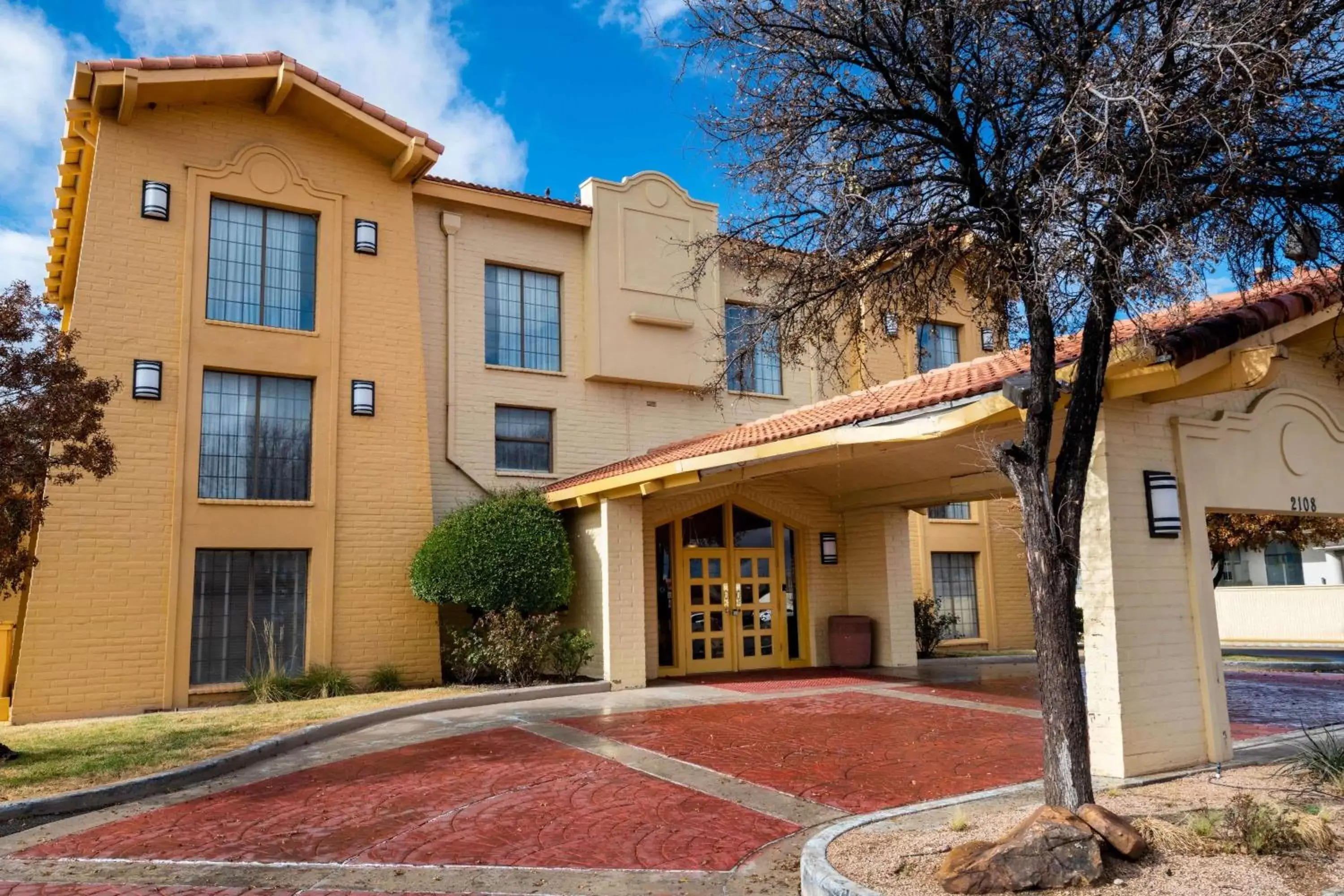 Property Building in La Quinta Inn by Wyndham Amarillo West Medical Center