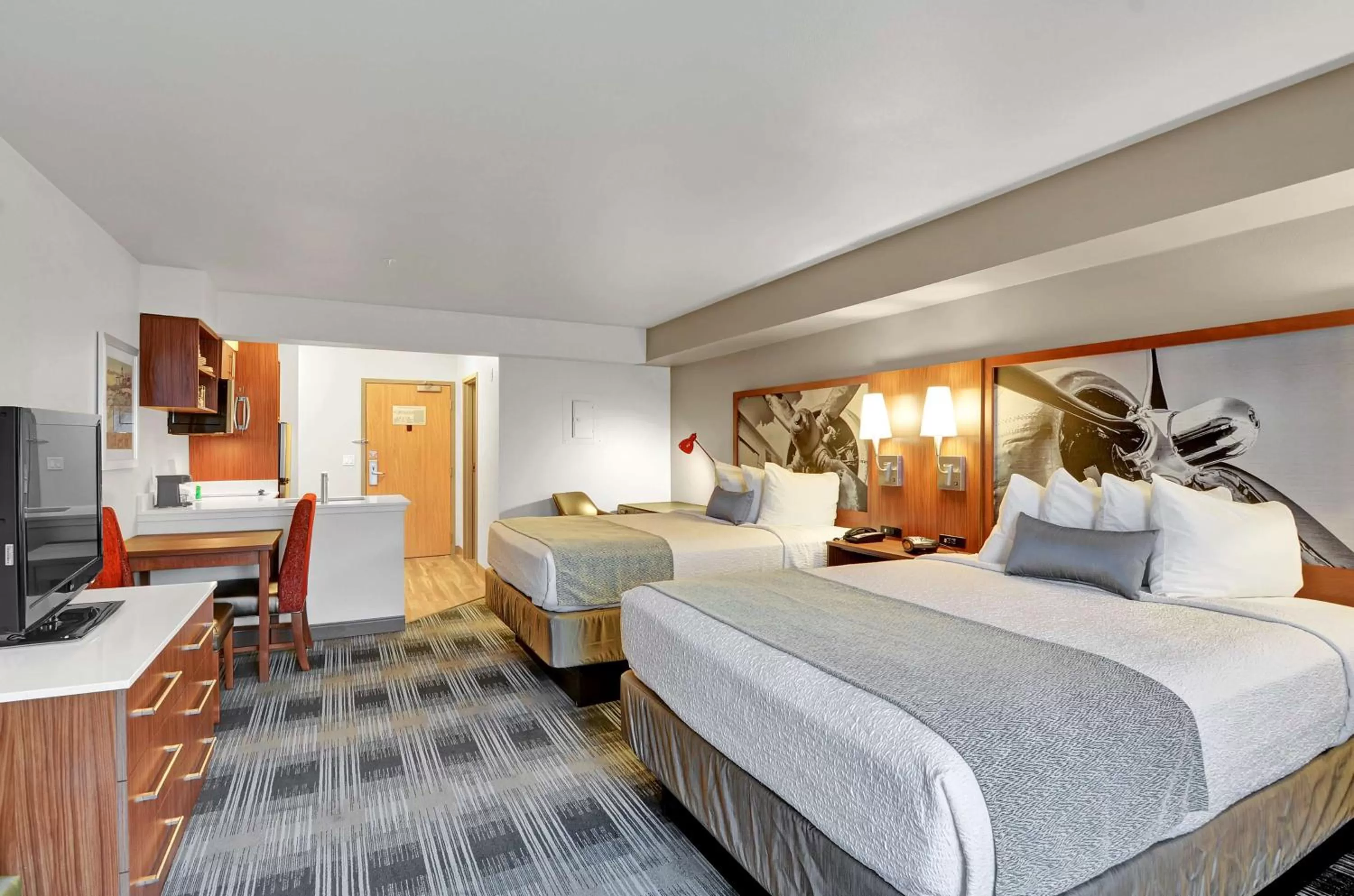 Two Queen Beds - Disability Access - Roll In Shower in Executive Residency by Best Western Navigator Inn & Suites