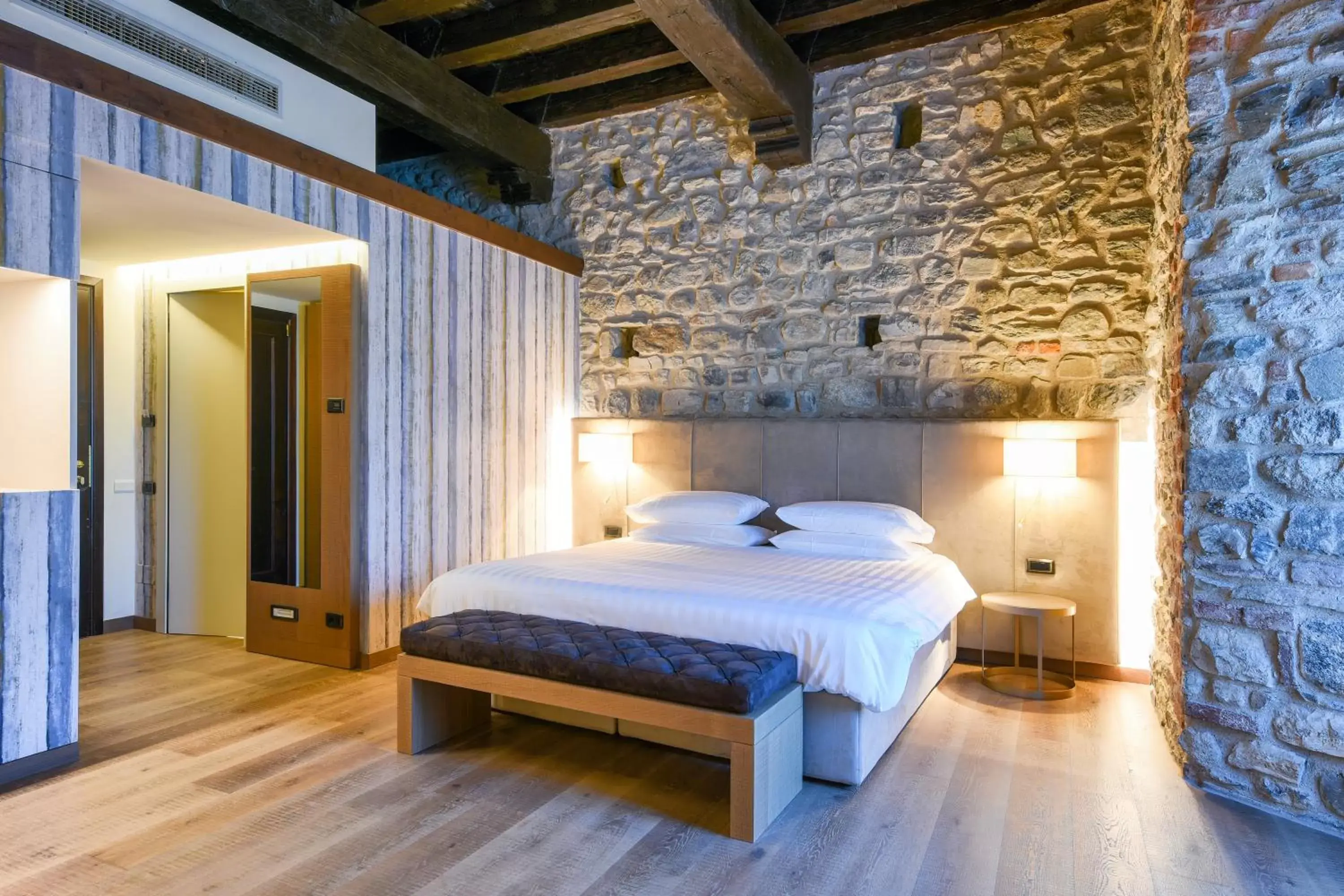 Bed in Relais Castello Di Casiglio
