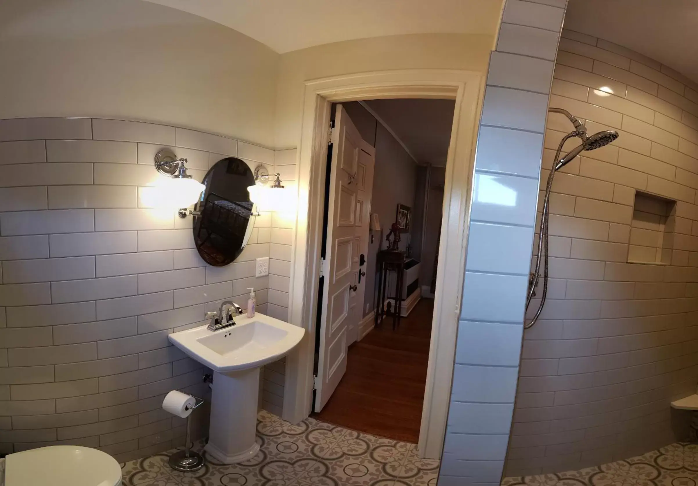 Shower, Bathroom in Chocolate Mansion