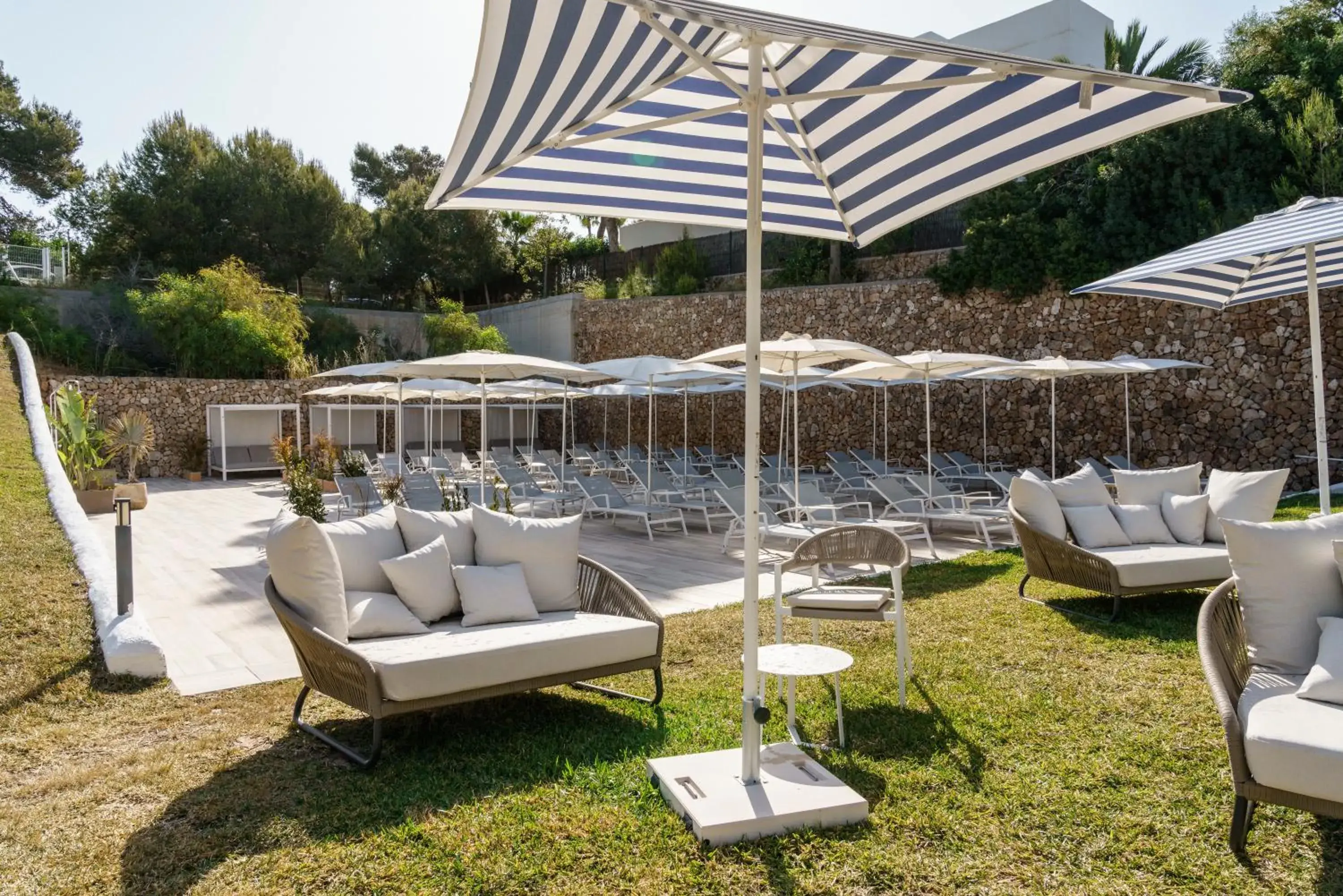 Swimming pool in AluaSoul Mallorca Resort - Adults only Swimming pool in AluaSoul Mallorca Resort - Adults only