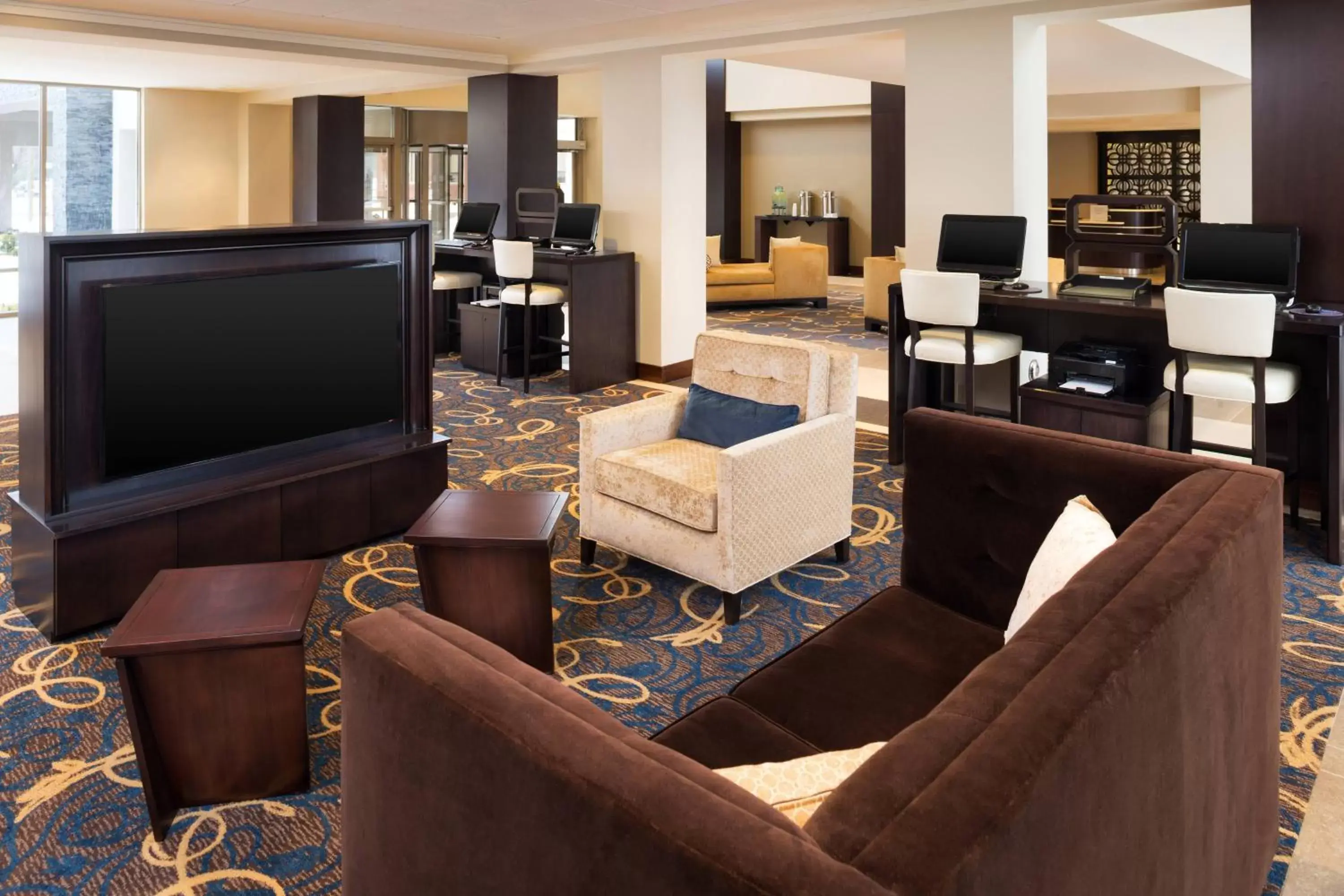 Lobby or reception, Lounge/Bar in Sheraton Hartford South