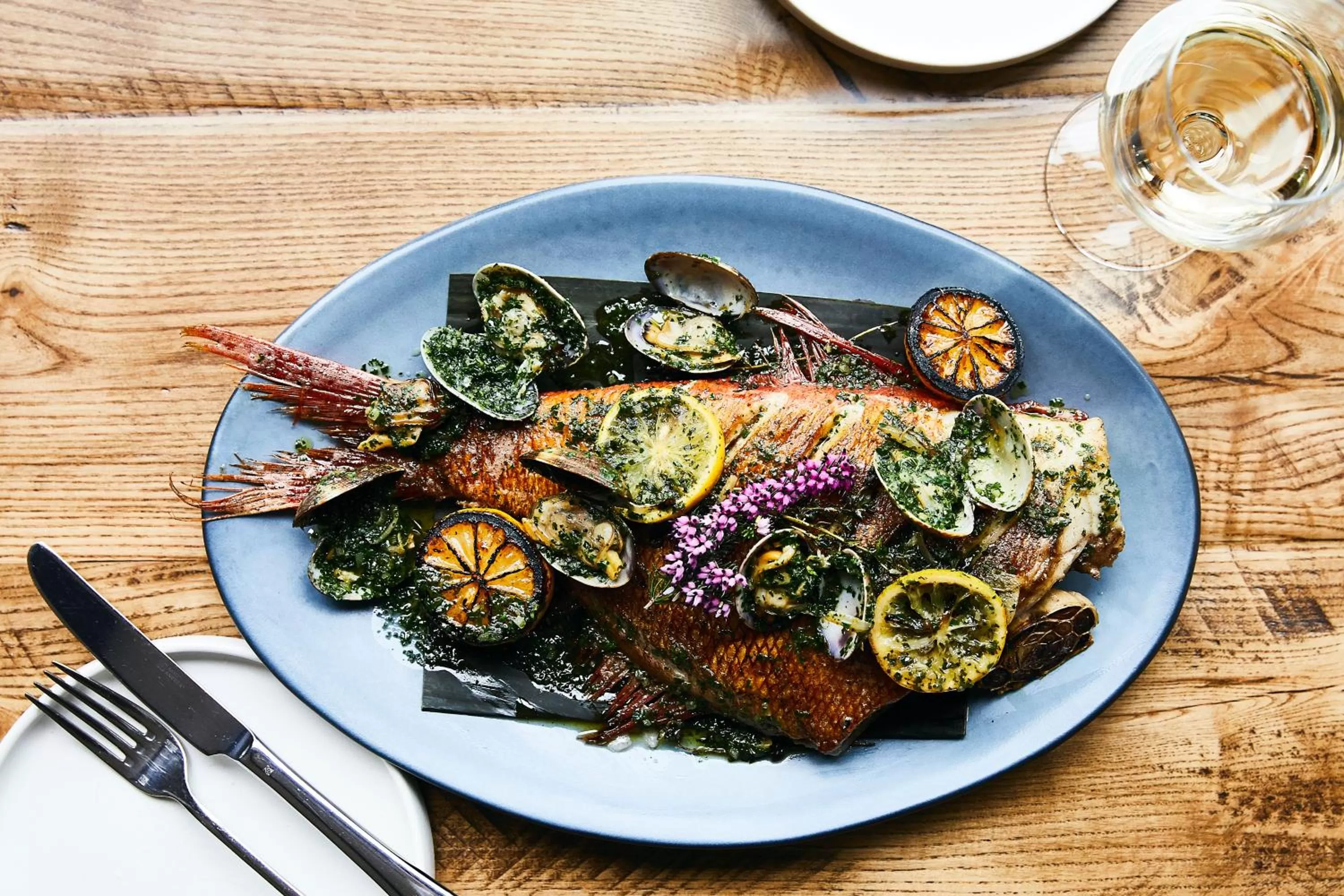 Restaurant/places to eat in Kimpton Riverplace Hotel by IHG