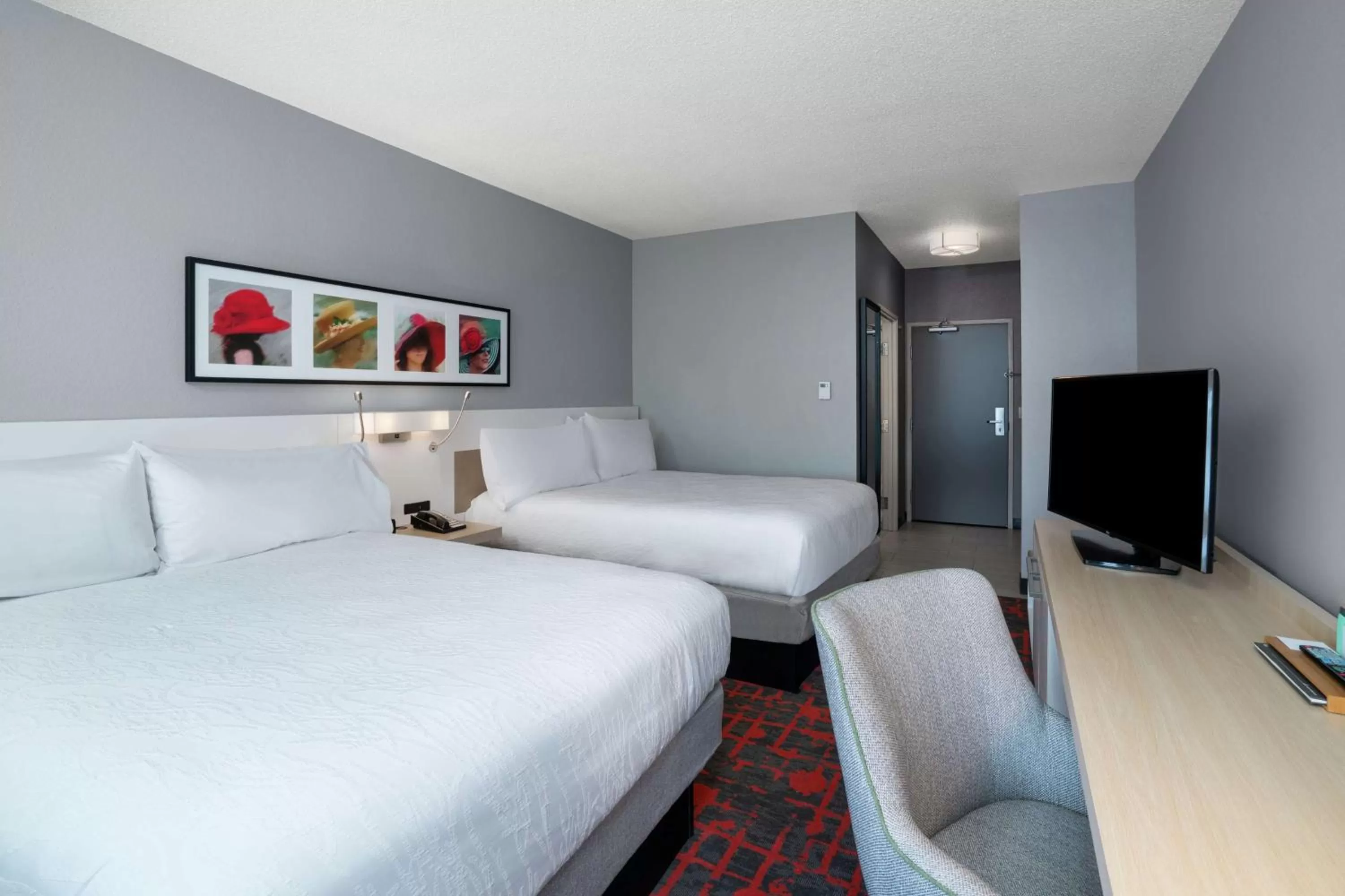 Bed in Hilton Garden Inn Louisville East