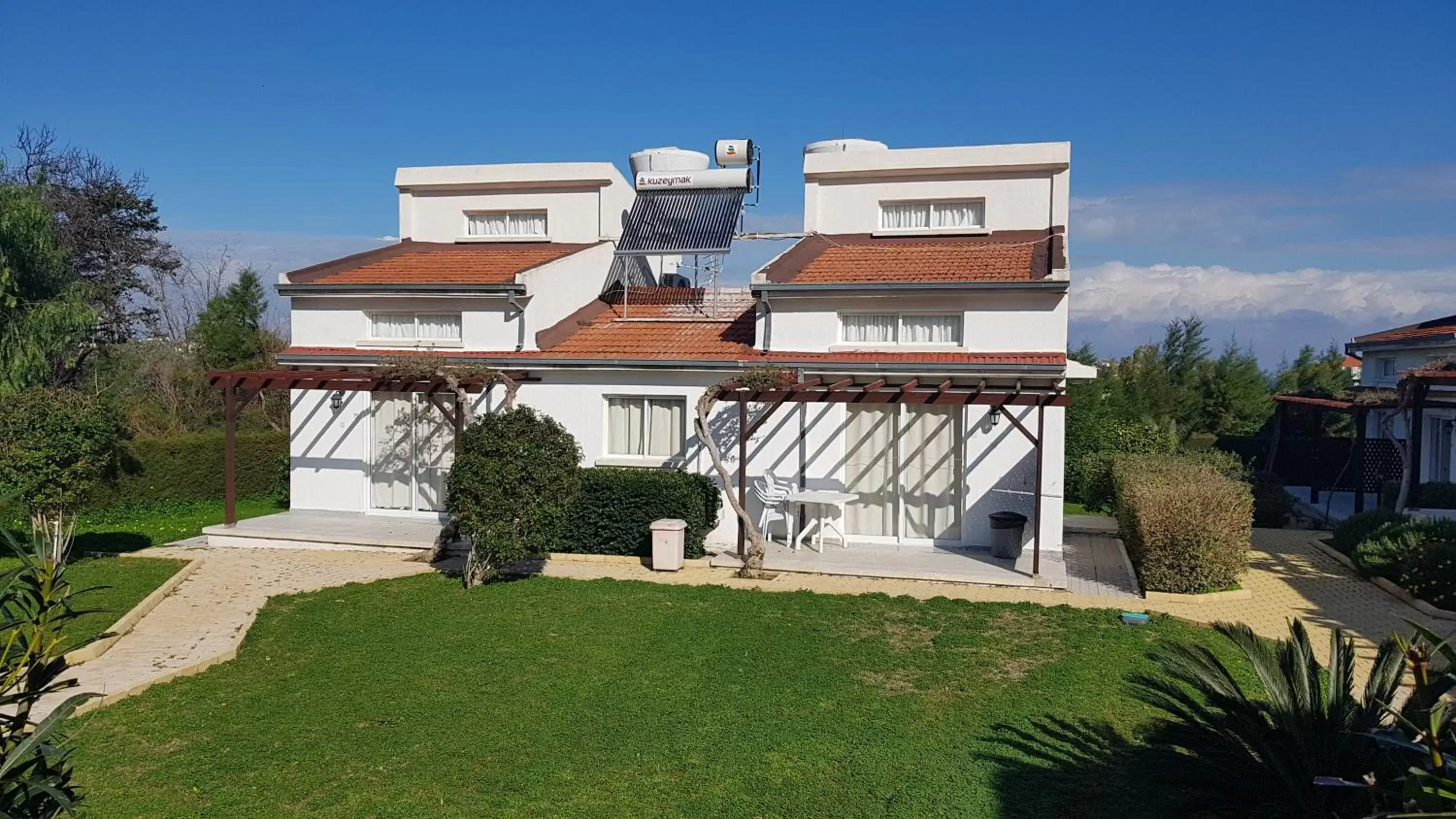 Property Building in Citrus Tree Gardens