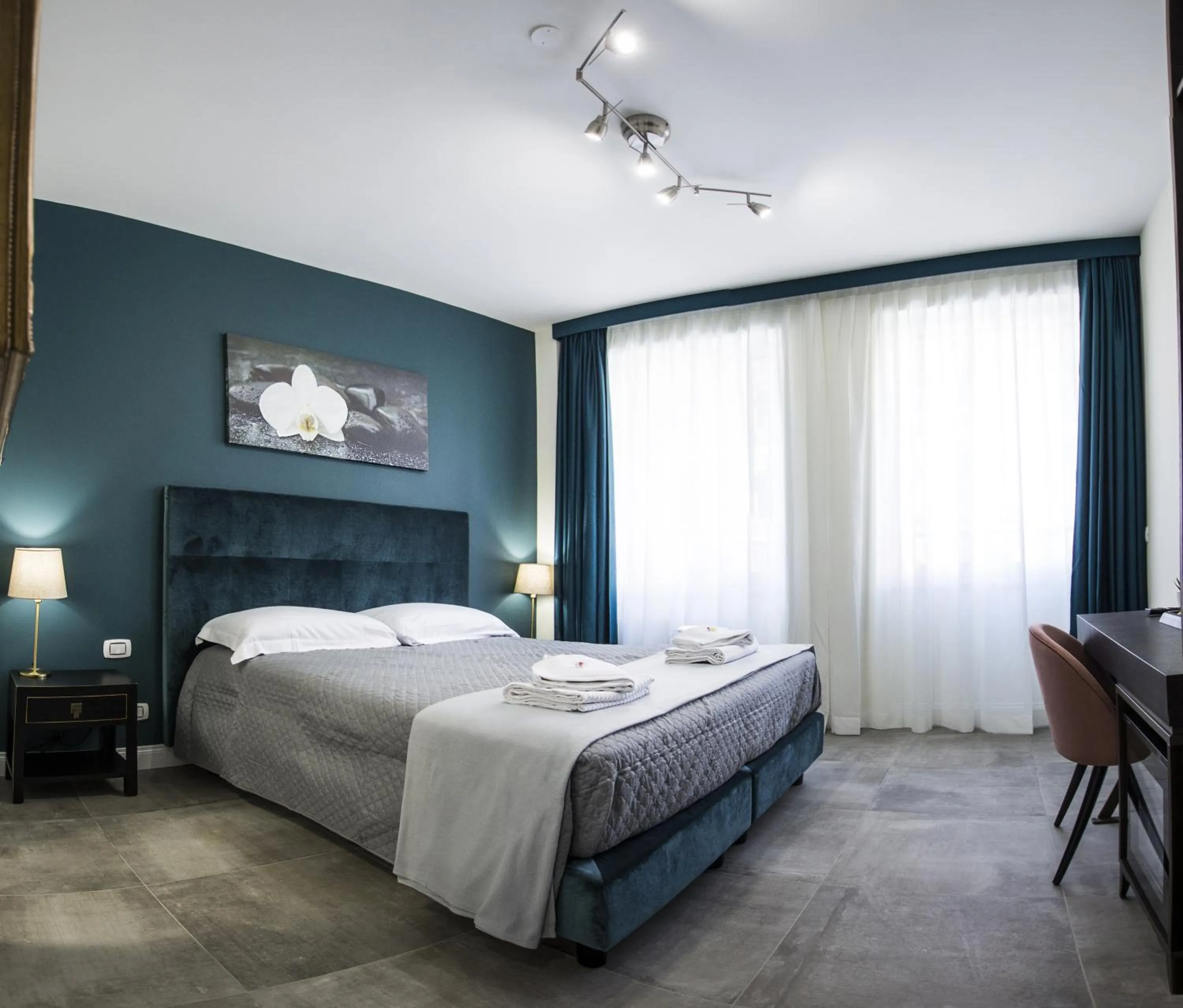 Bedroom, Bed in Regolo Rooms Vaticano