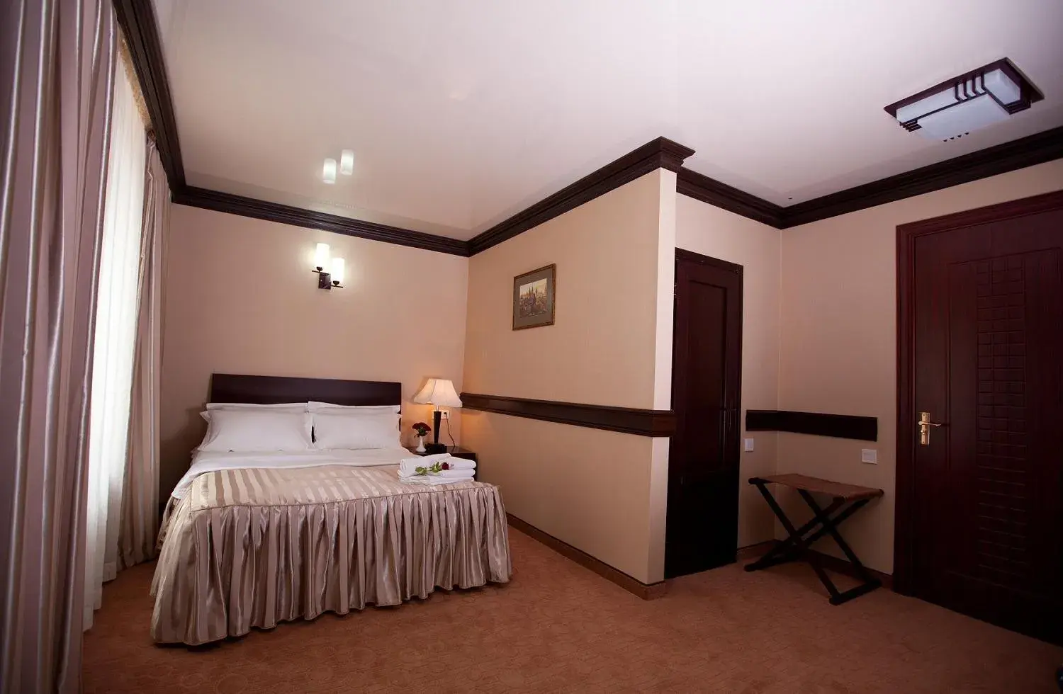 Bed in Best Western Plus Paradise Hotel Dilijan