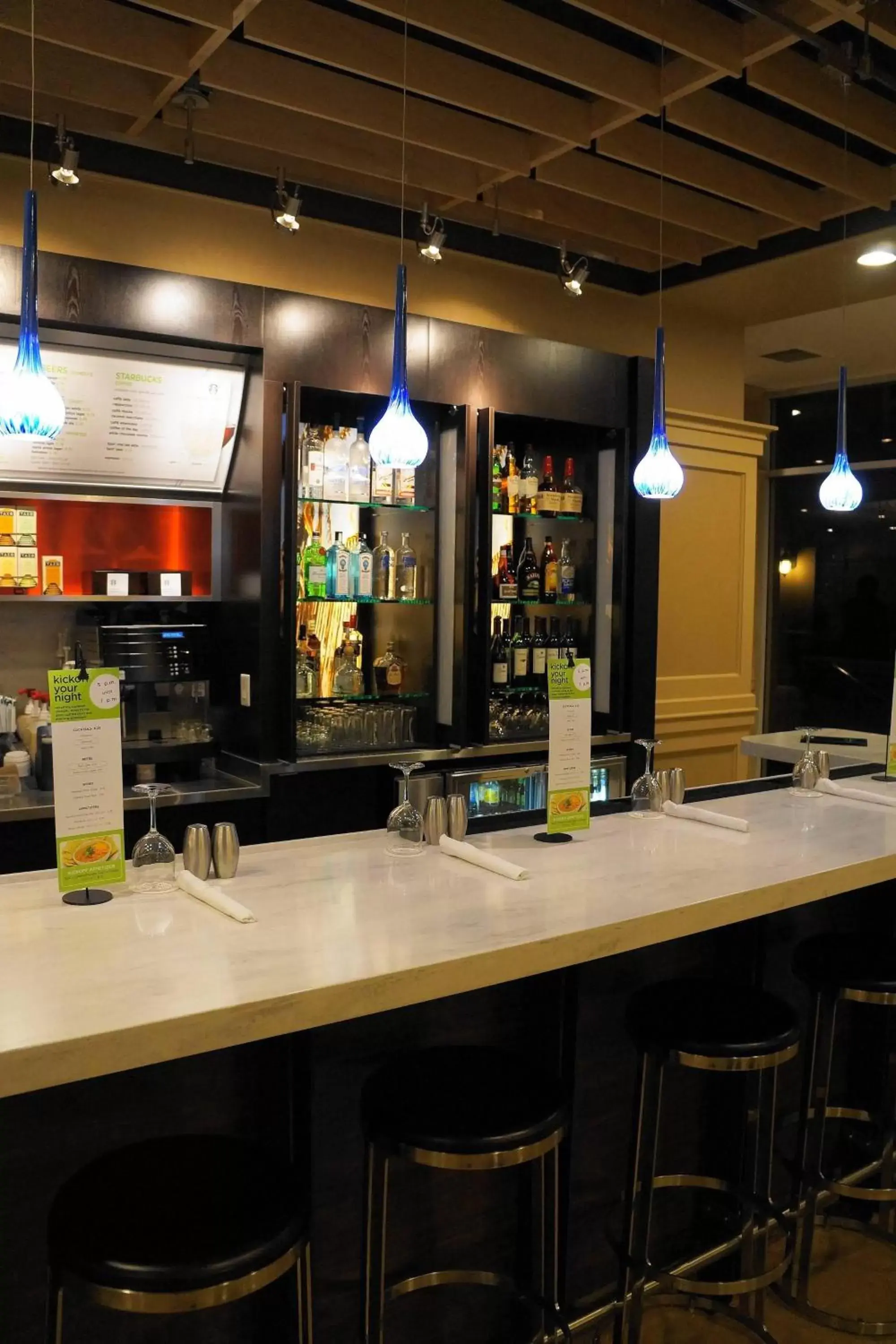 Restaurant/places to eat, Lounge/Bar in Courtyard by Marriott Baldwin Park