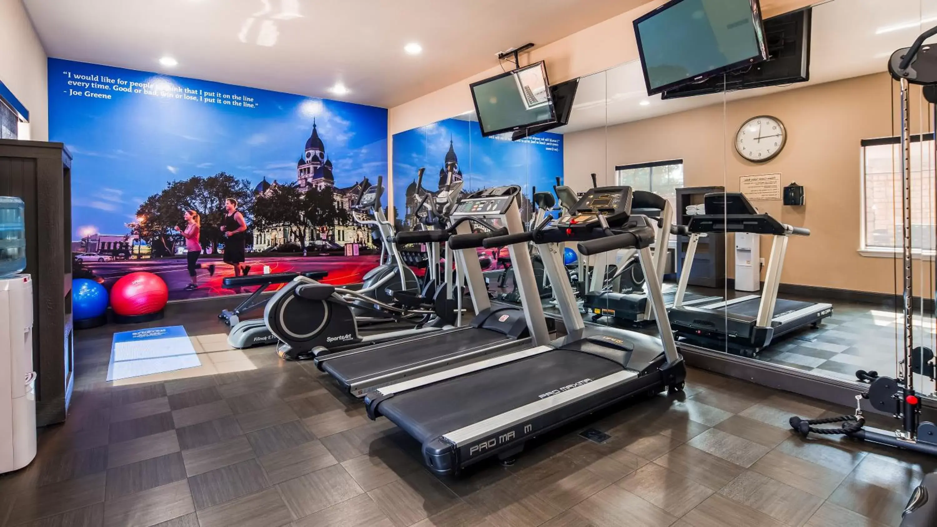 Fitness centre/facilities, Fitness Center/Facilities in Best Western Premier Crown Chase Inn & Suites