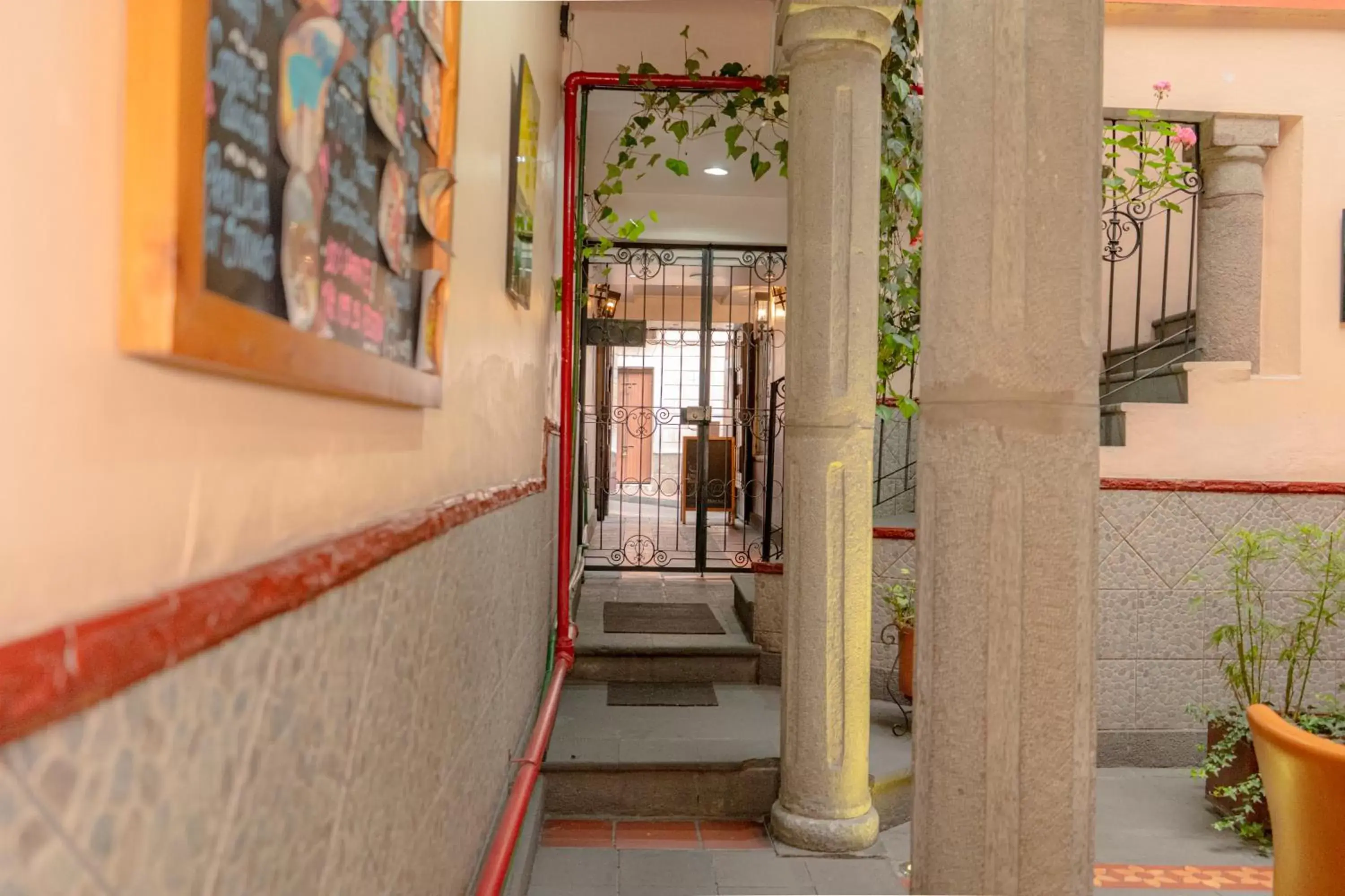 Facade/entrance in Rincón Familiar Hostel Boutique Facade/entrance in Rincón Familiar Hostel Boutique