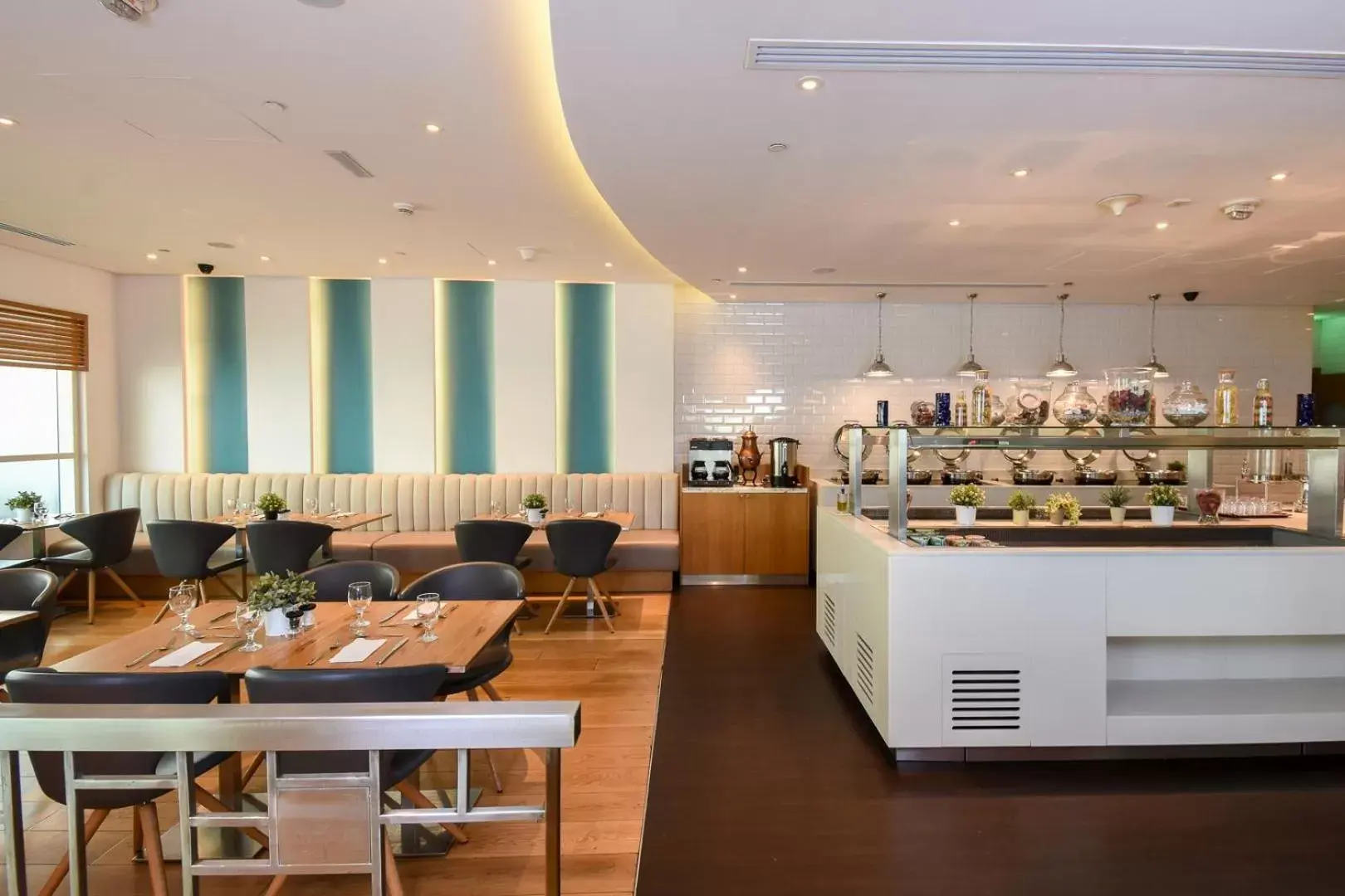 Restaurant/Places to Eat in Premier Inn Dubai Silicon Oasis
