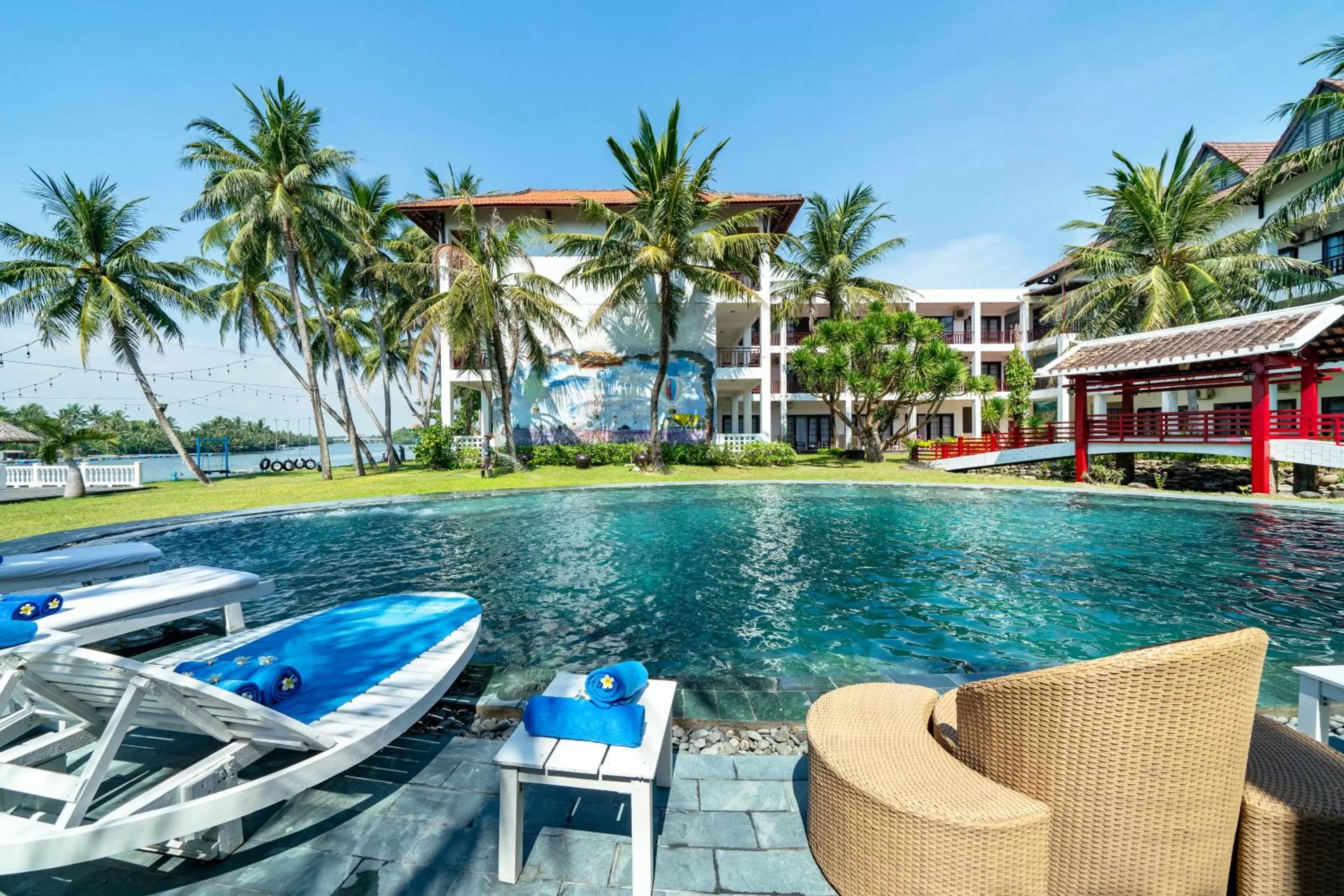 Swimming pool in River Beach Resort & Residences