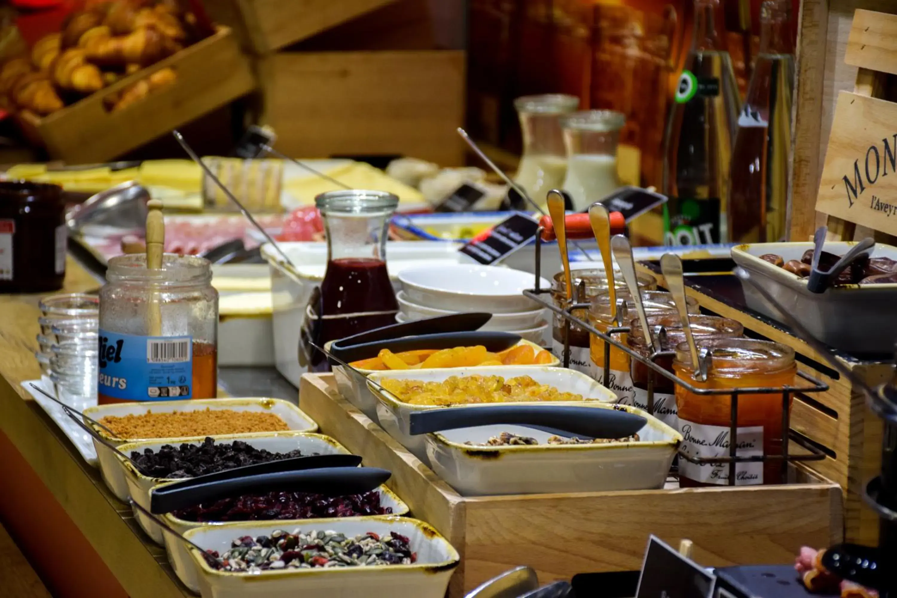 Breakfast in ibis Rodez Centre Breakfast in ibis Rodez Centre