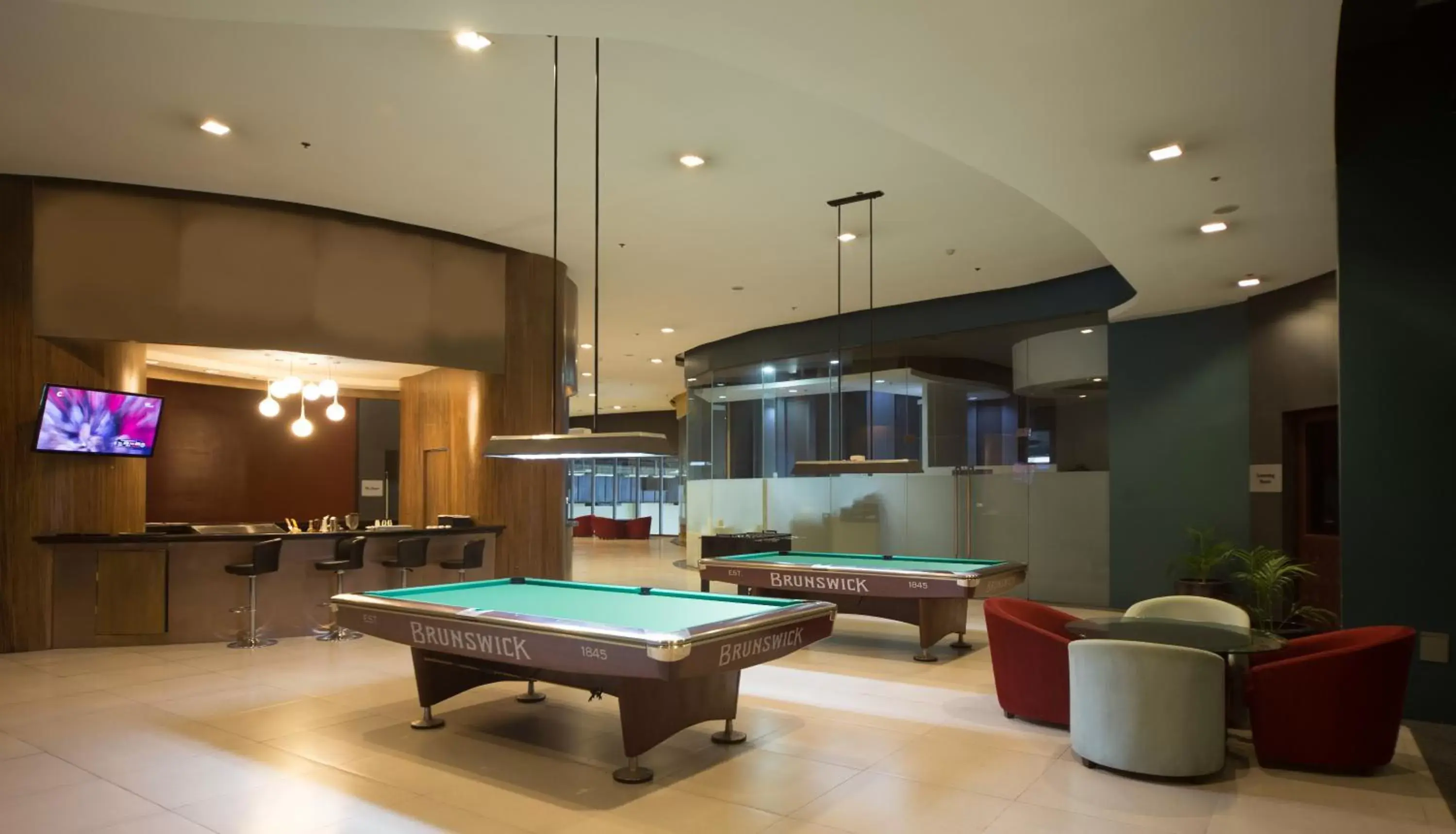 Billiard, Billiards in The Alpha Suites