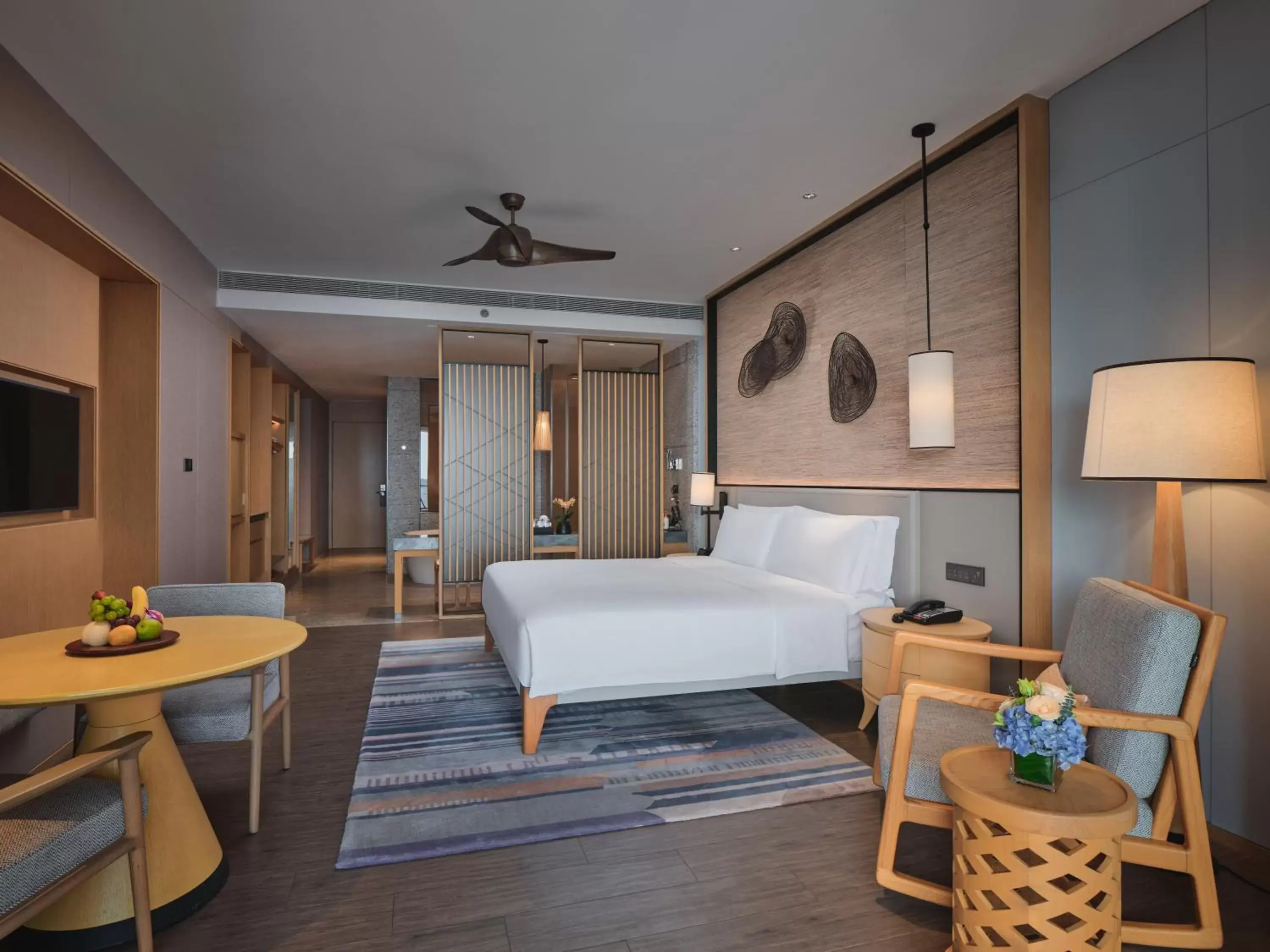 Bedroom in Crowne Plaza Sanya Haitang Bay Resort, an IHG Hotel