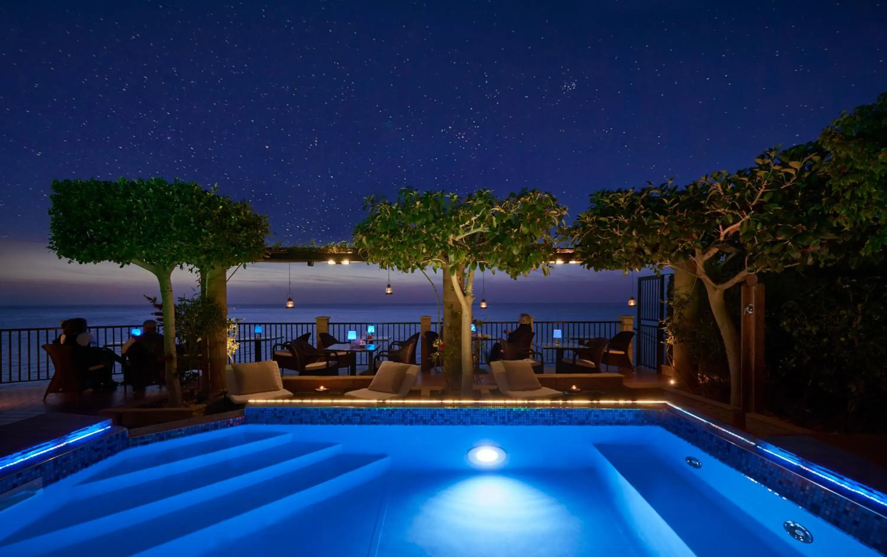 Balcony/Terrace, Swimming Pool in Hotel Rocca Della Sena