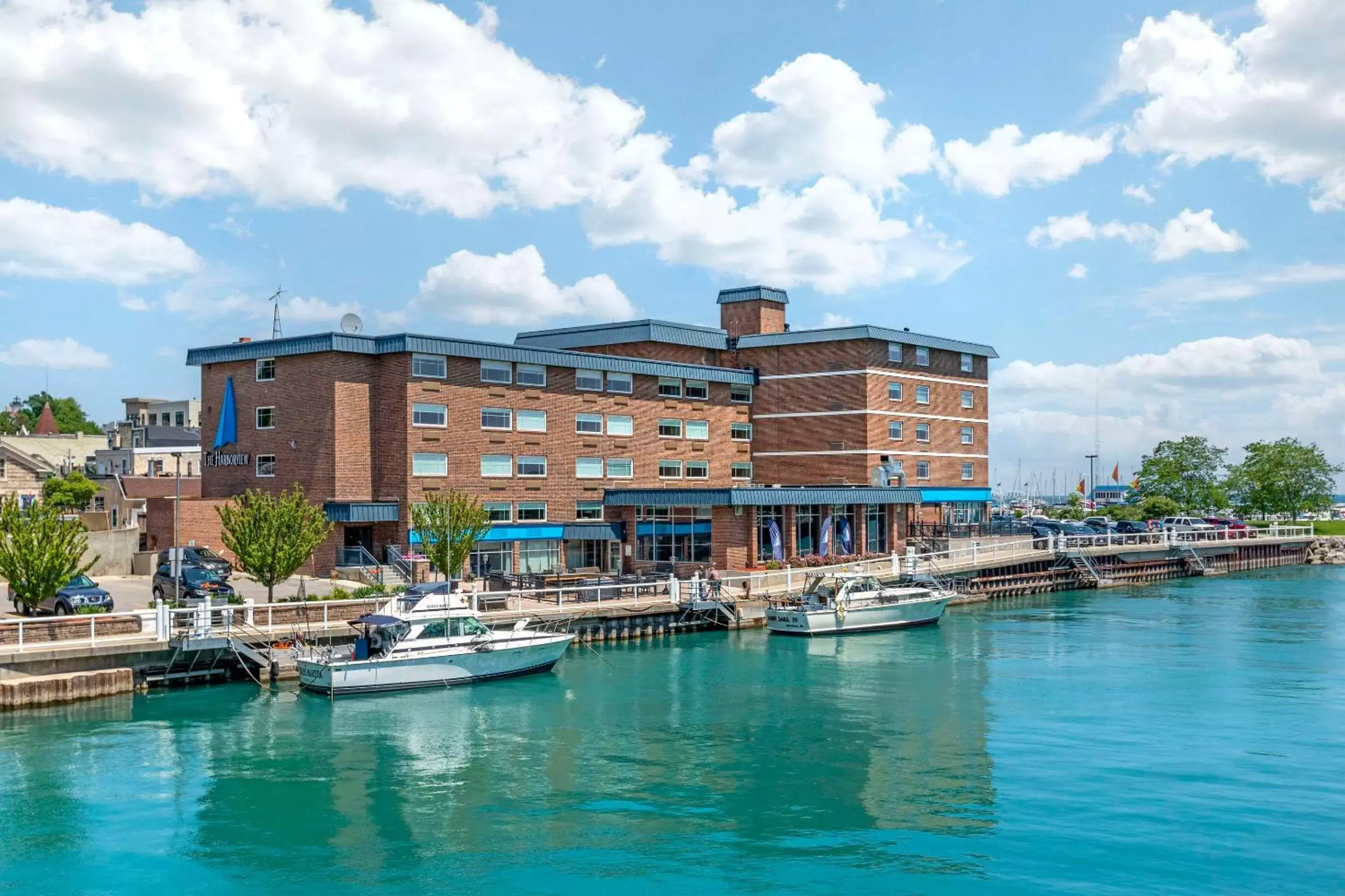 Property Building in The Harborview, Ascend Hotel Collection