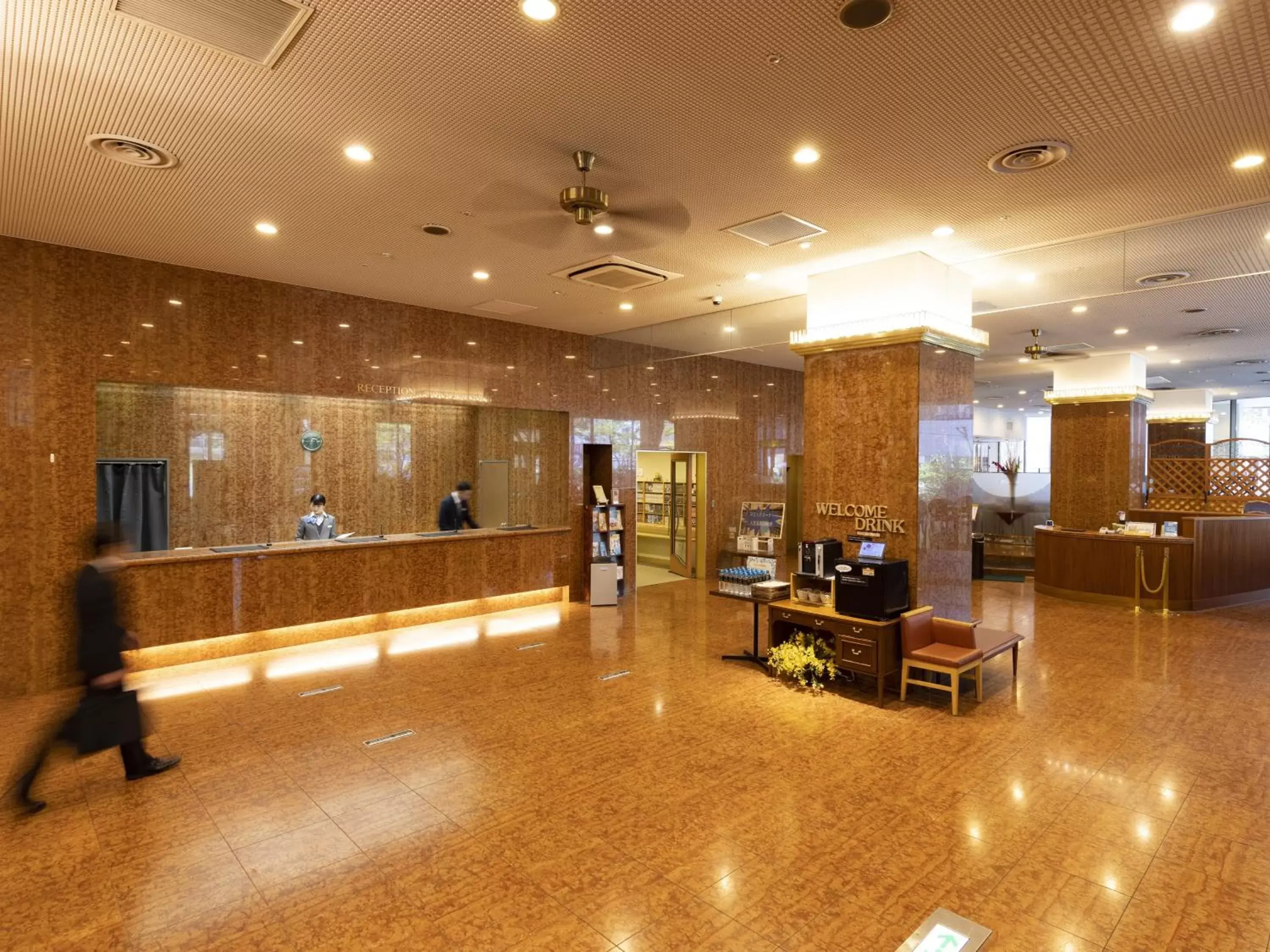 People, Lobby/Reception in Ark Hotel Royal Fukuoka Tenjin -ROUTE INN HOTELS-
