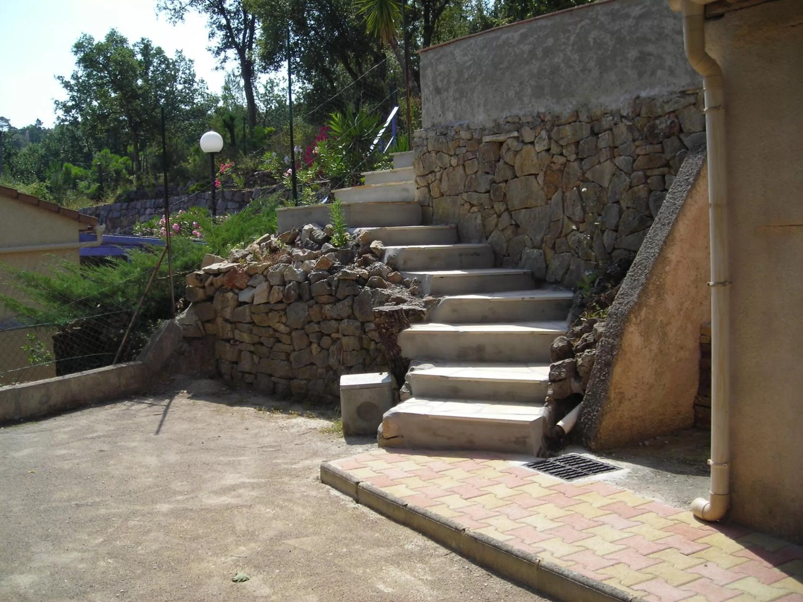 Entertainment in La villa Sam