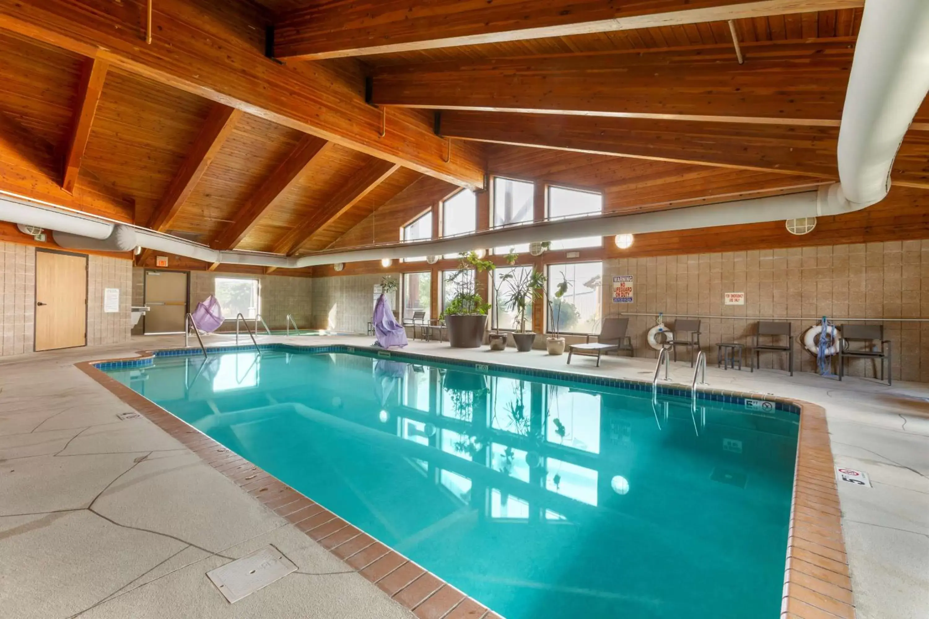 Pool view, Swimming Pool in Best Western Plus McCall Lodge and Suites