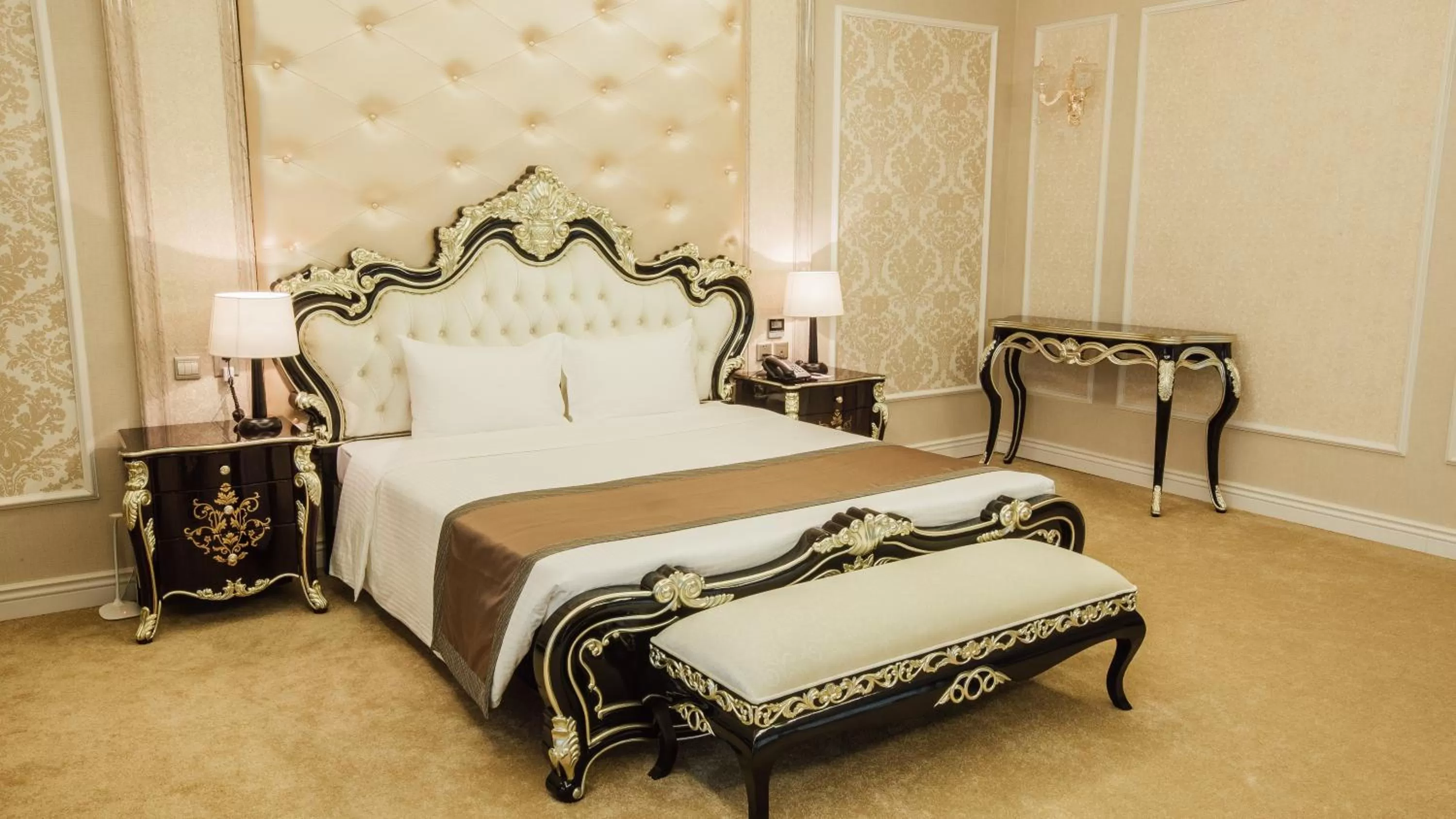 Bedroom, Bed in Muong Thanh Luxury Phu Tho