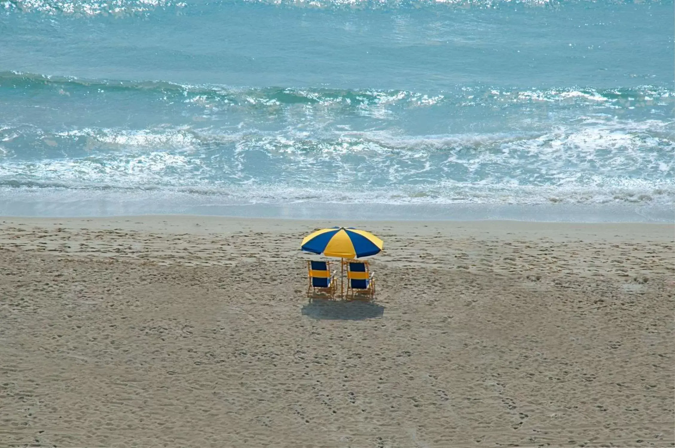 Beach in Hilton Singer Island Oceanfront Palm Beaches Resort