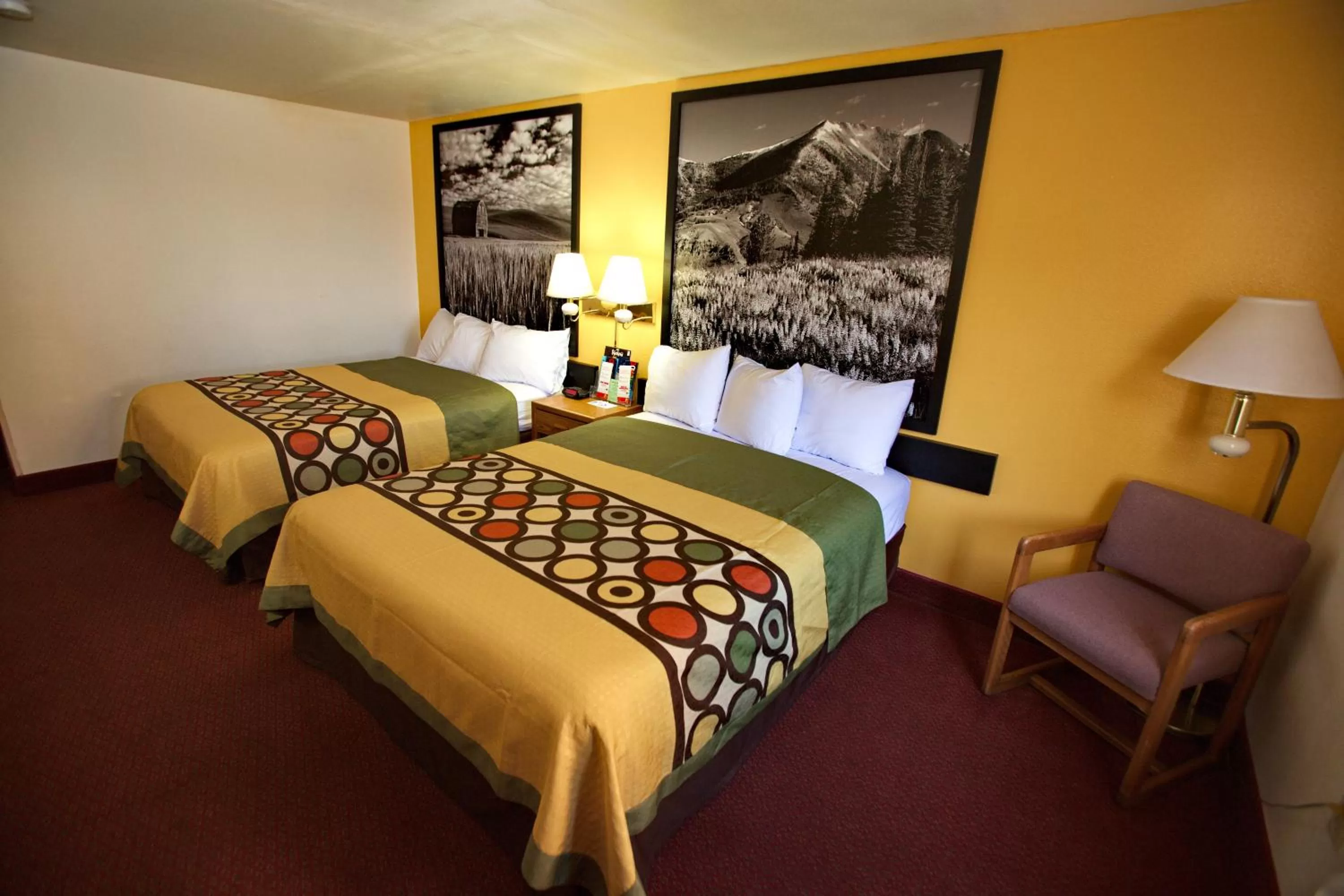 Decorative detail in Super 8 by Wyndham Elko