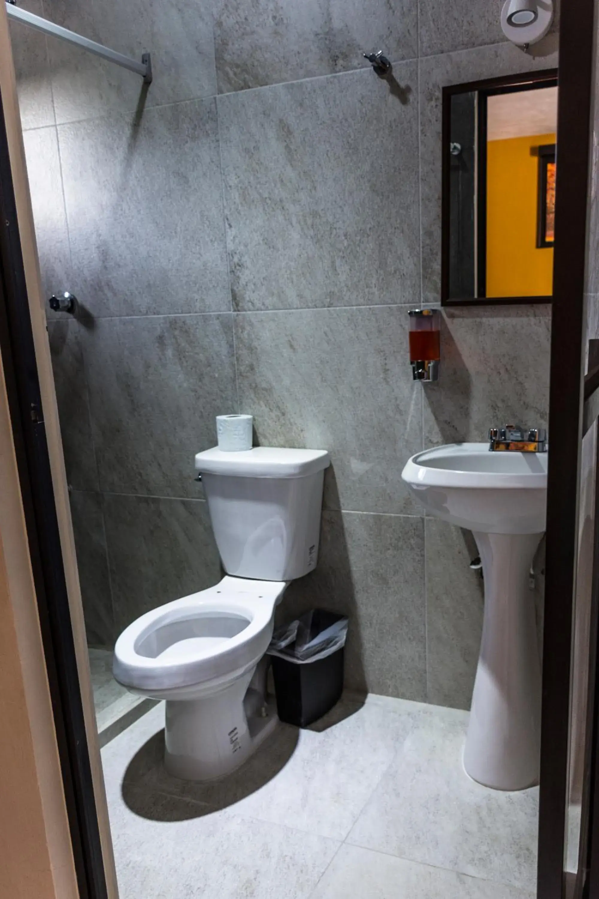 Bathroom in Terracota Corner Rooms