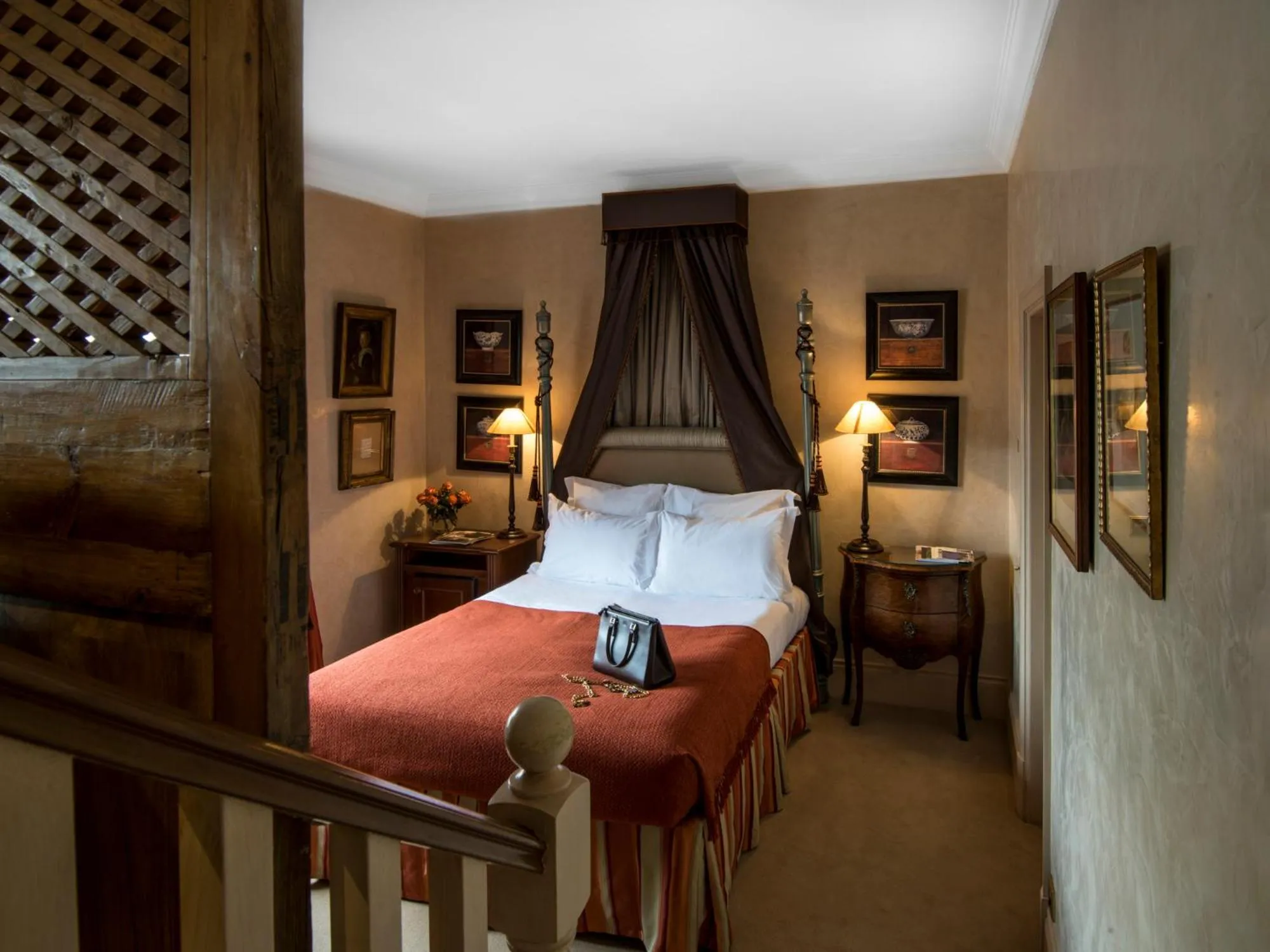 Bed in San Domenico House