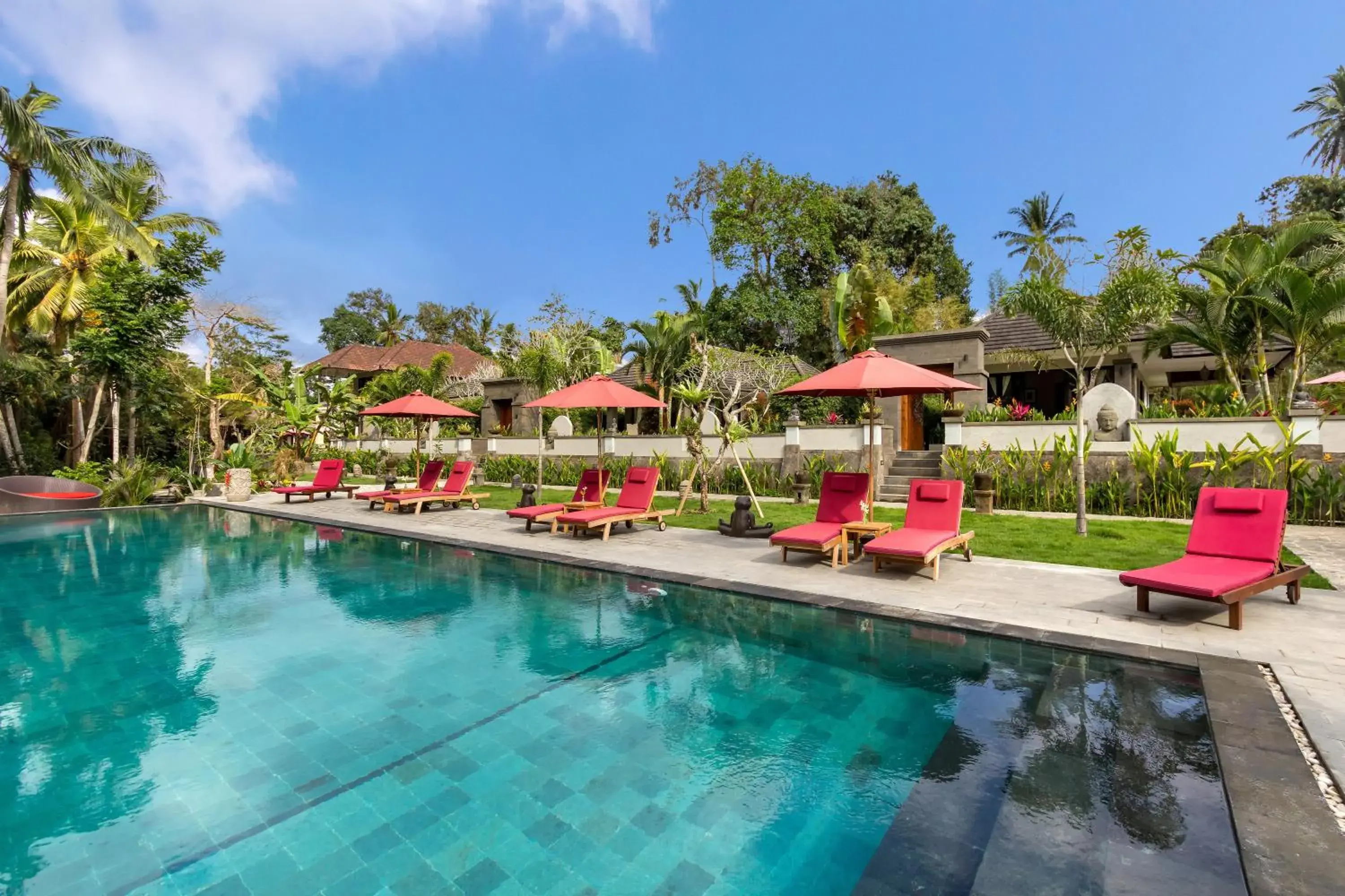 Swimming Pool in Suara Air Luxury Villa Ubud