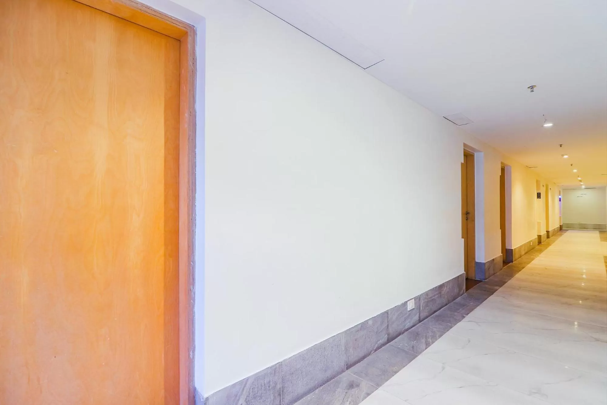 Lobby or reception in FabHotel Aamantran & Banquet Halls - Nr RTC X Roads Metro Station
