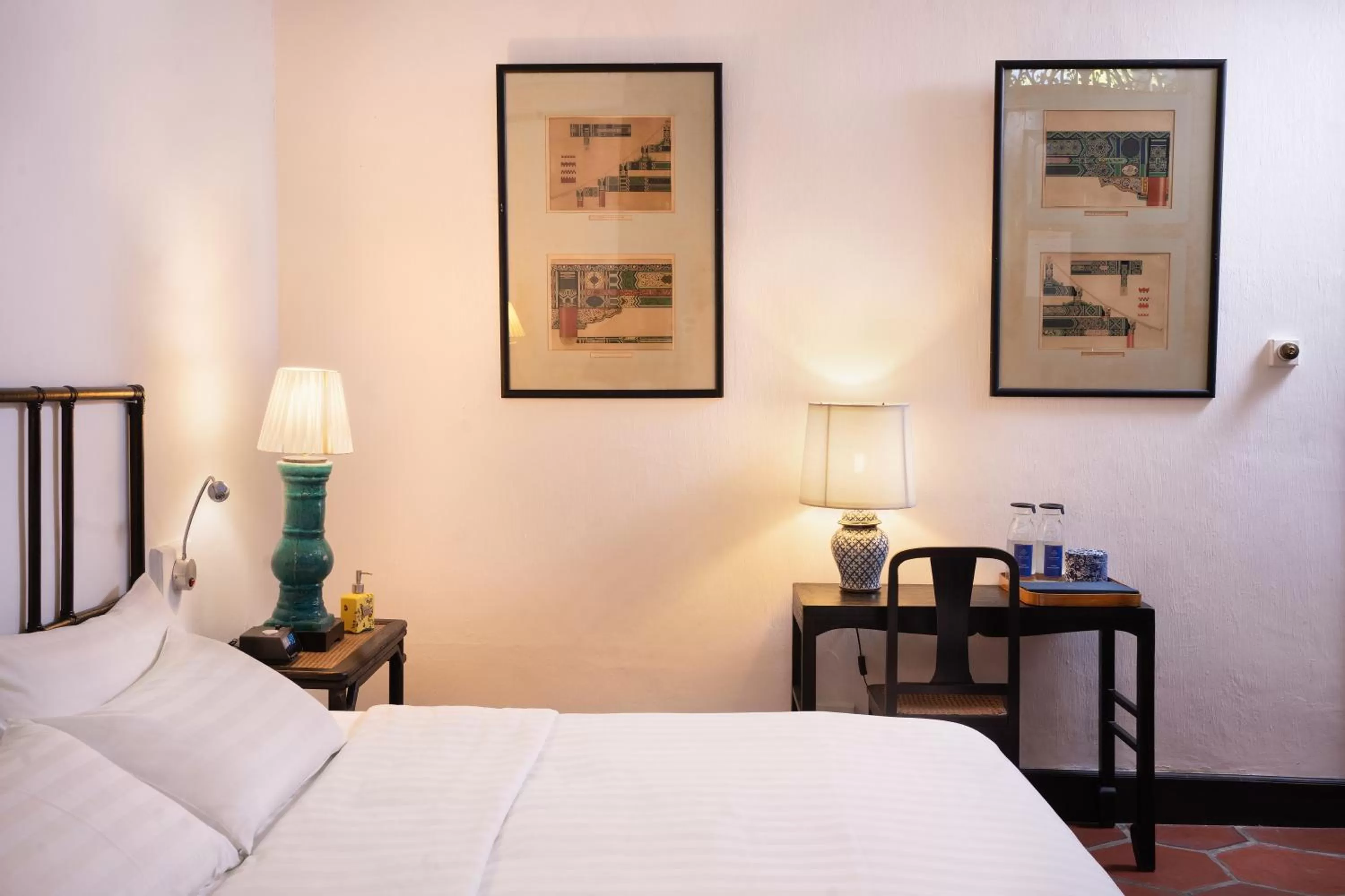 Bed in Cheong Fatt Tze - The Blue Mansion