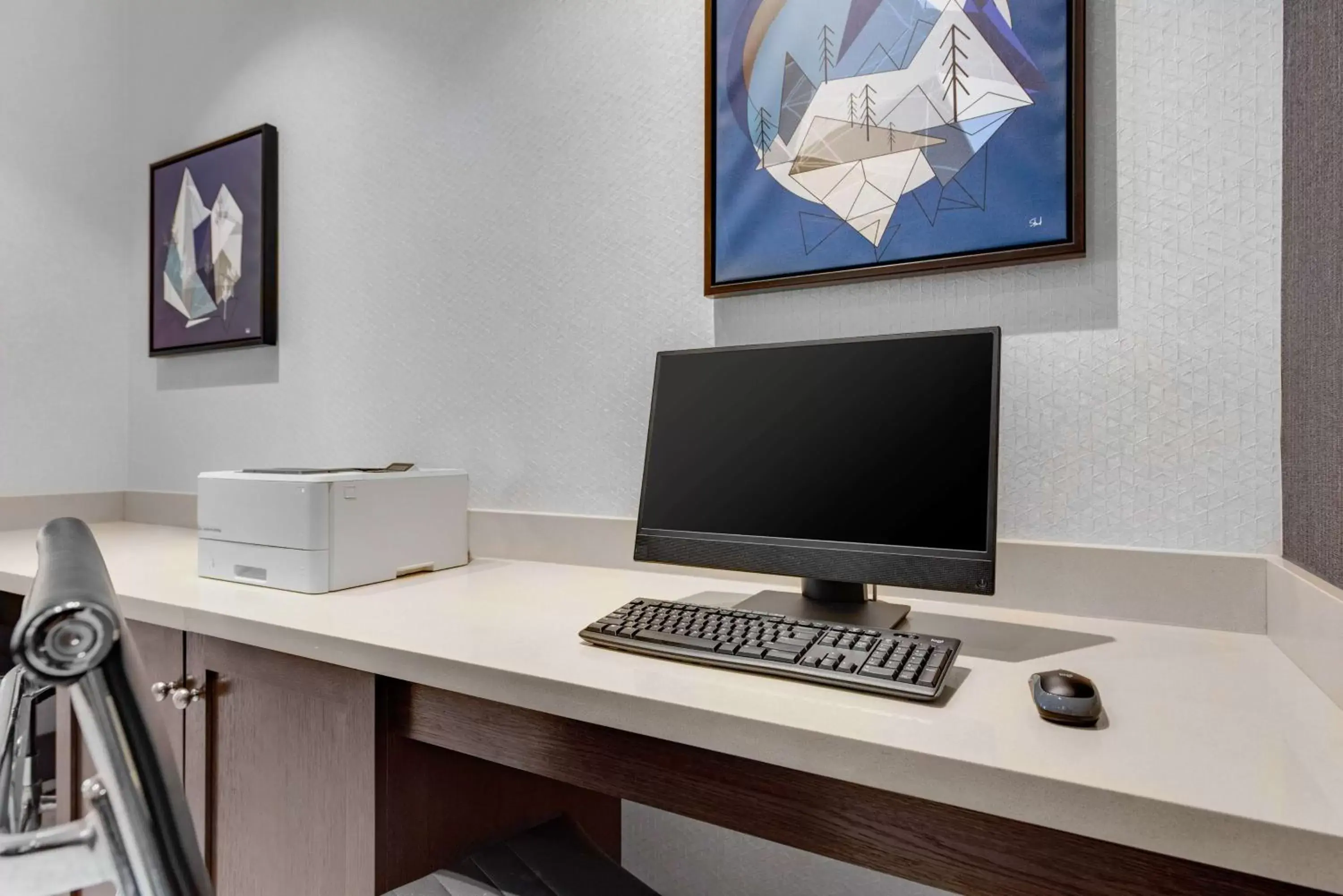 Lobby or reception, TV/Entertainment Center in Hyatt Place Colorado Springs Downtown