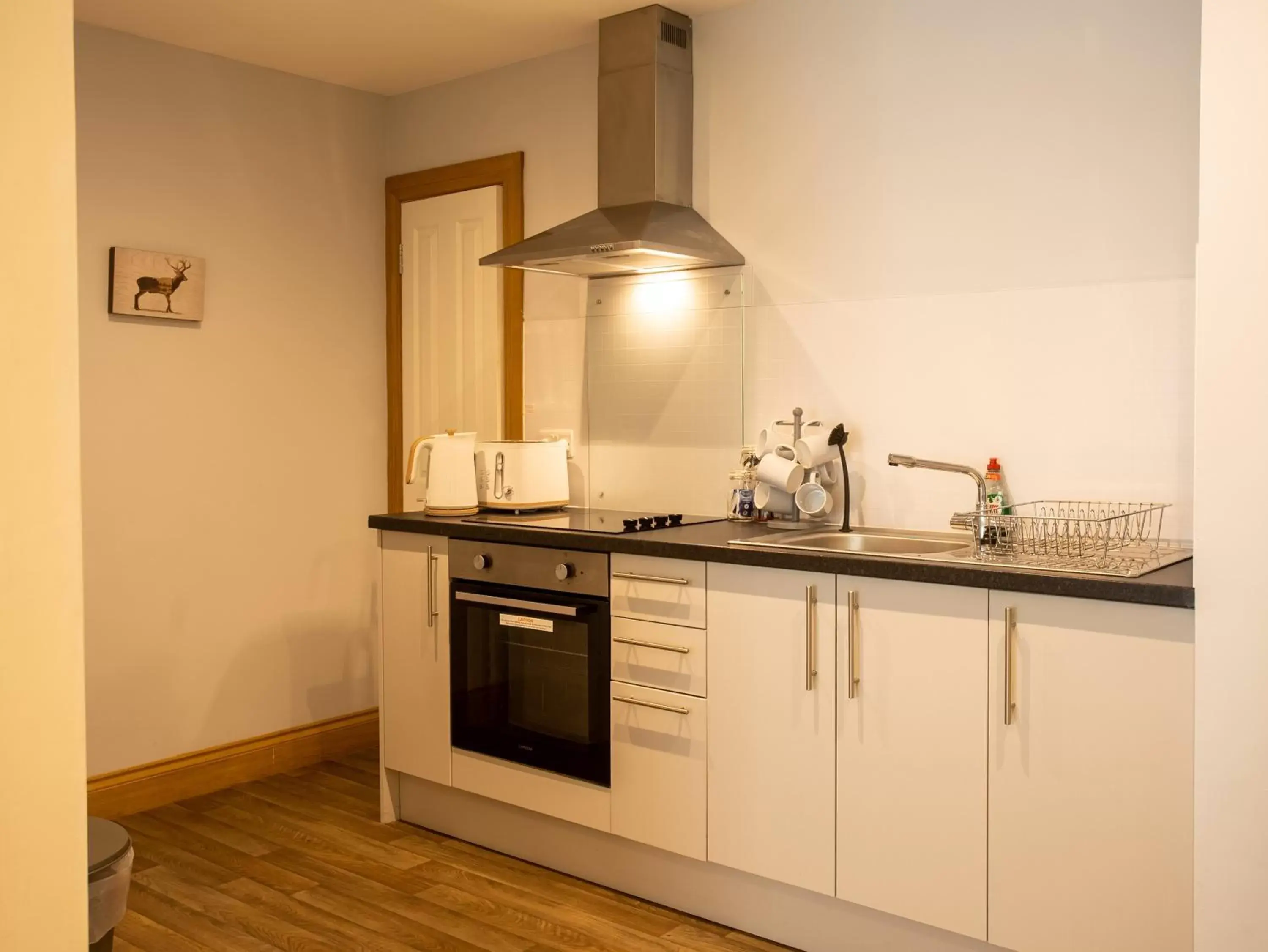 Kitchen/Kitchenette in Traquair Arms Hotel