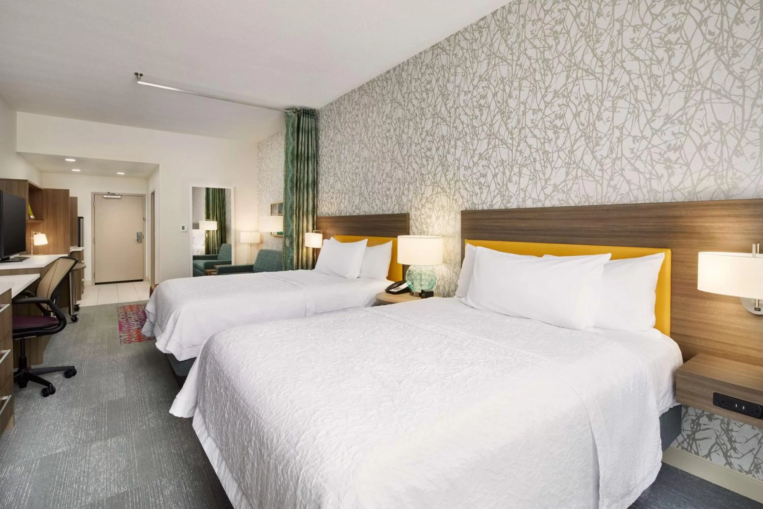 Bed in Home2 Suites By Hilton Stuart