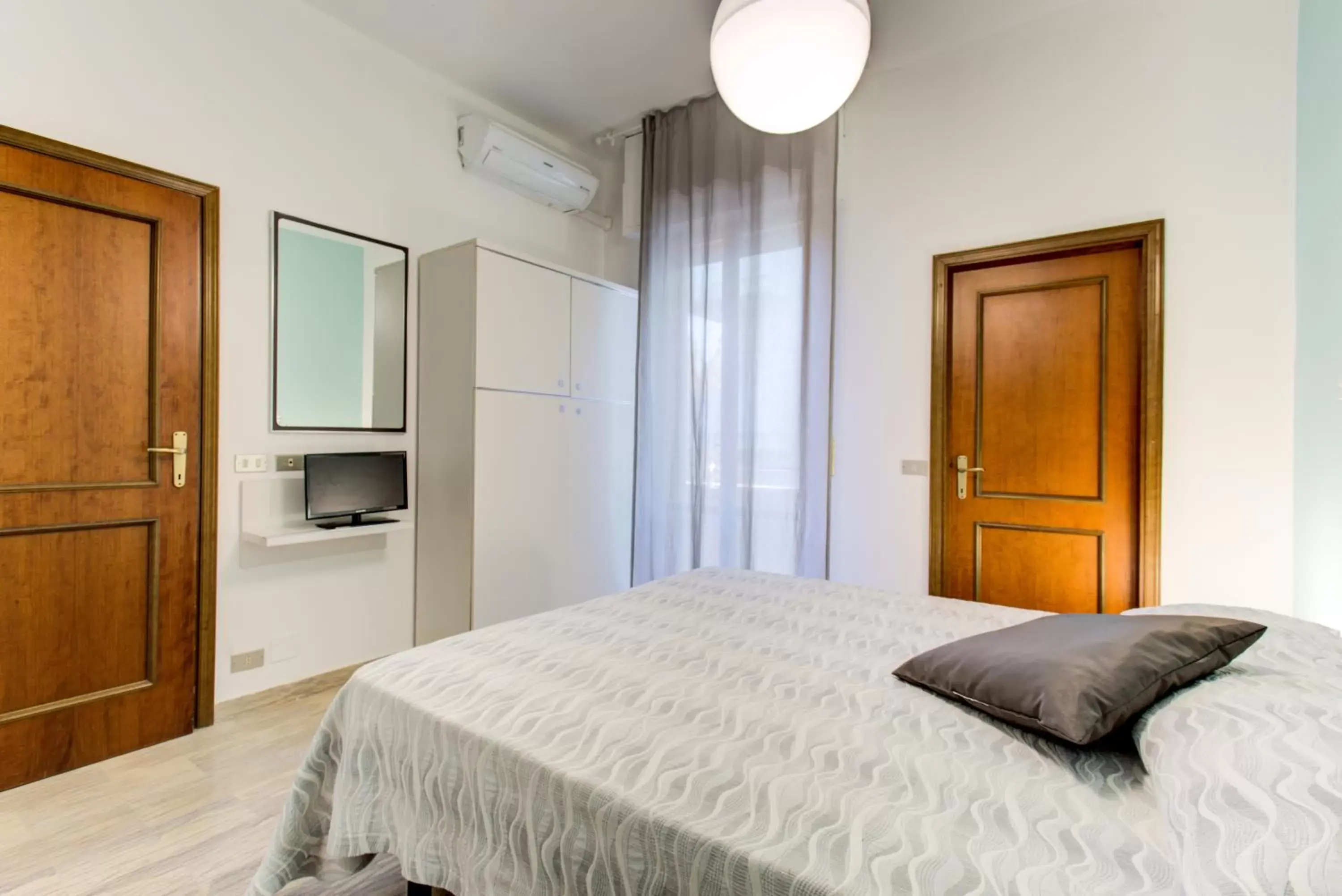 Photo of the whole room, Bed in Battigia - Appartamenti Vacanze
