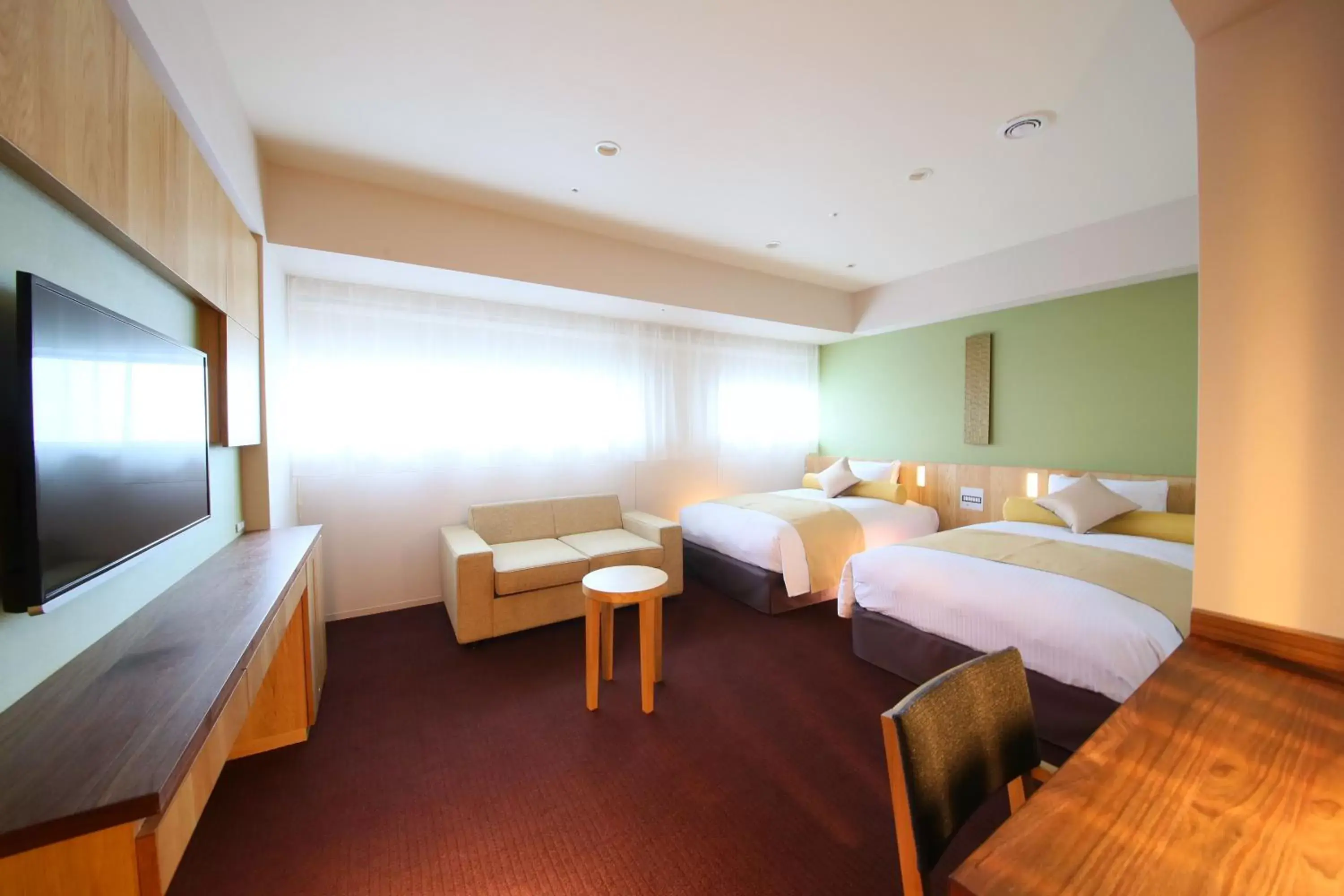 Photo of the whole room, Bed in Hotel Gracery Shinjuku