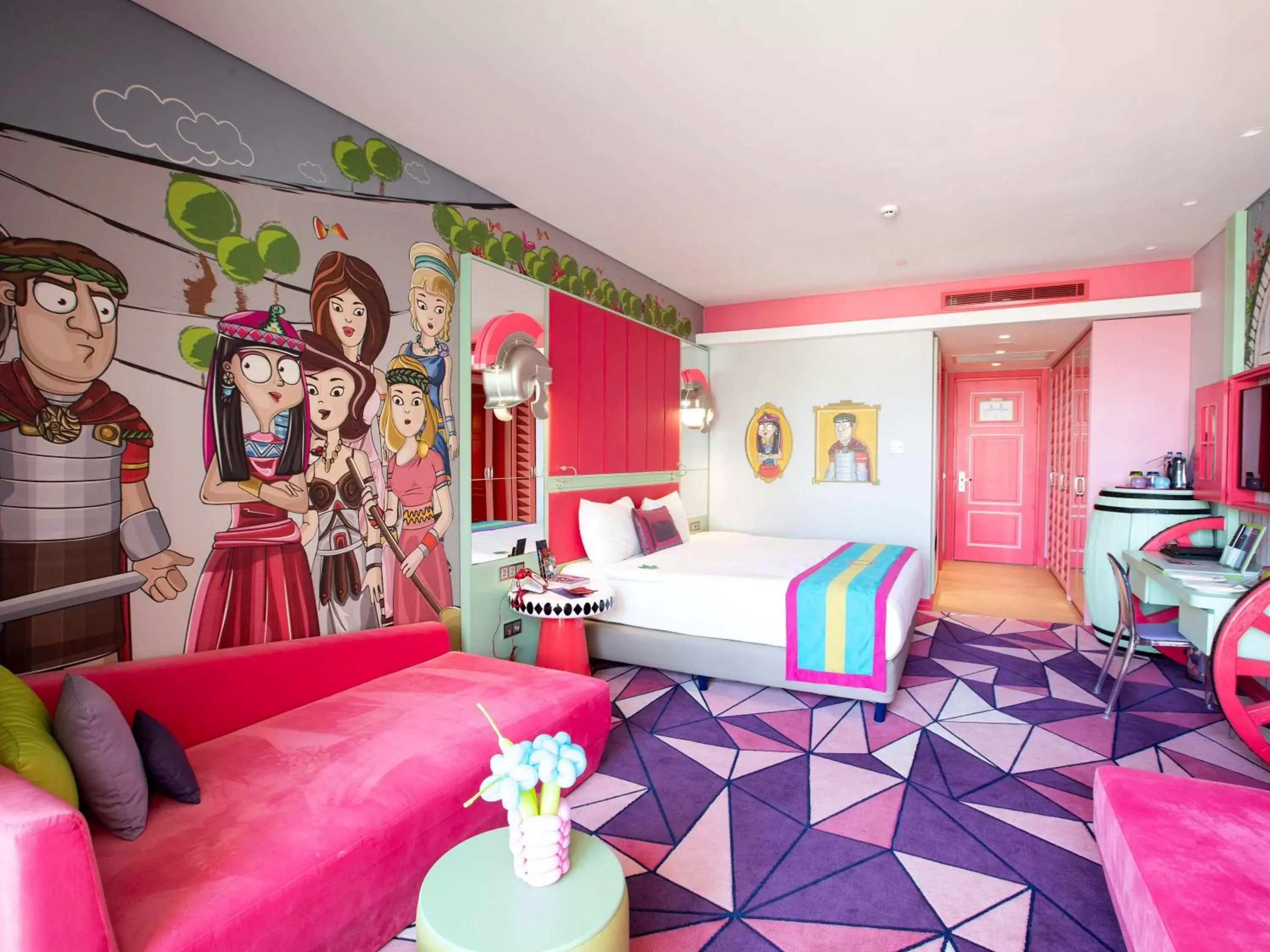 Photo of the whole room, Bed in The Land Of Legends Kingdom Hotel - All-in Concept