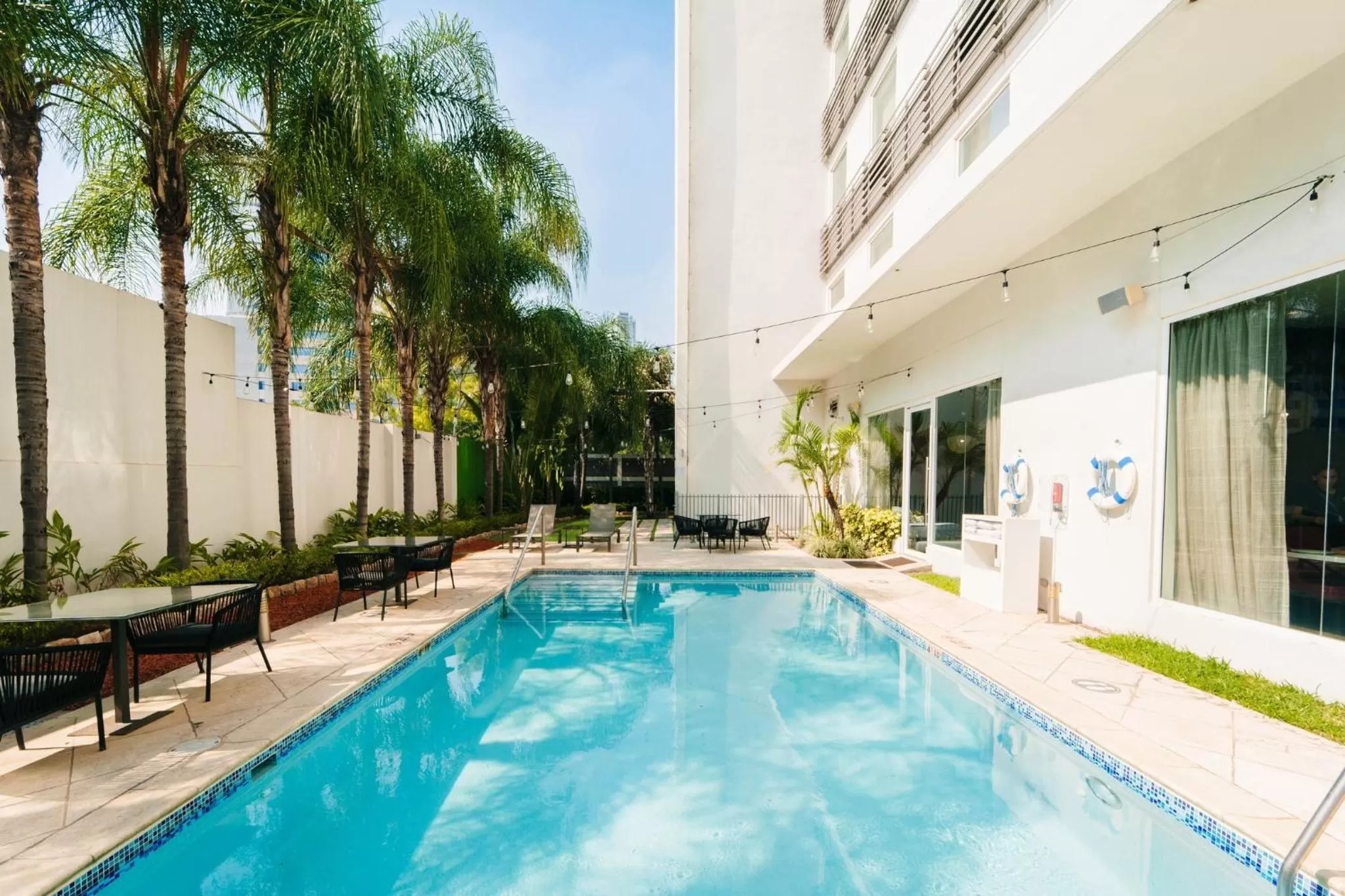 Swimming pool in Holiday Inn Express Tegucigalpa by IHG