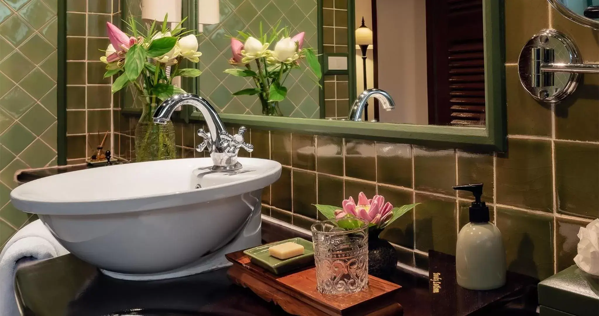 Bathroom in Angkor Village Hotel